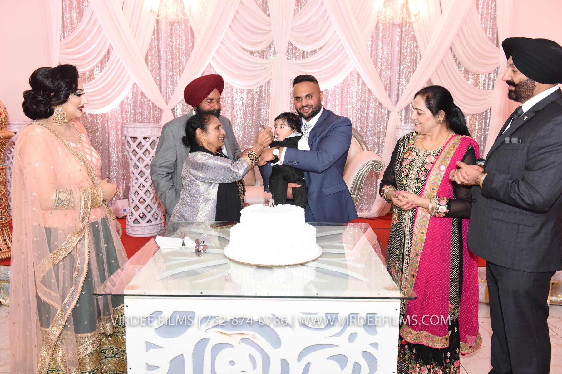 ZORA LOHRI (428)