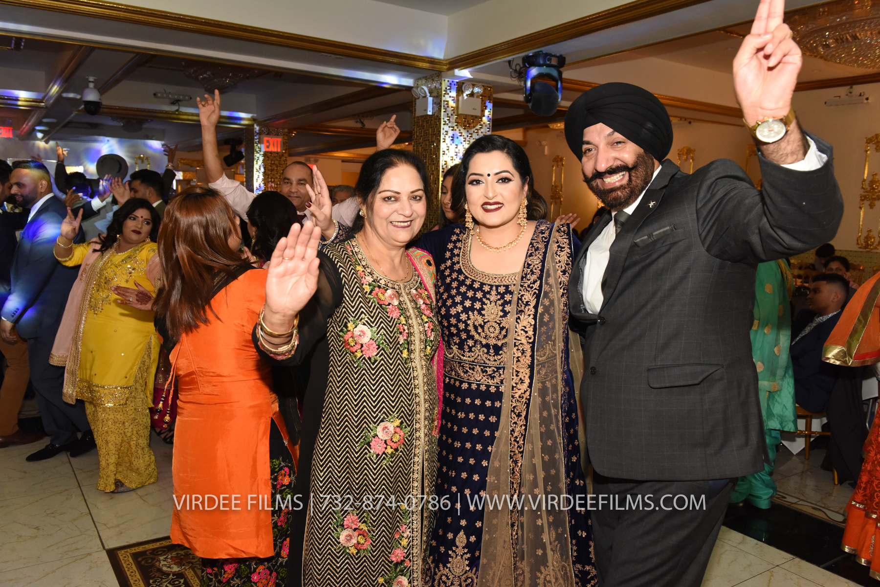 ZORA LOHRI (624)