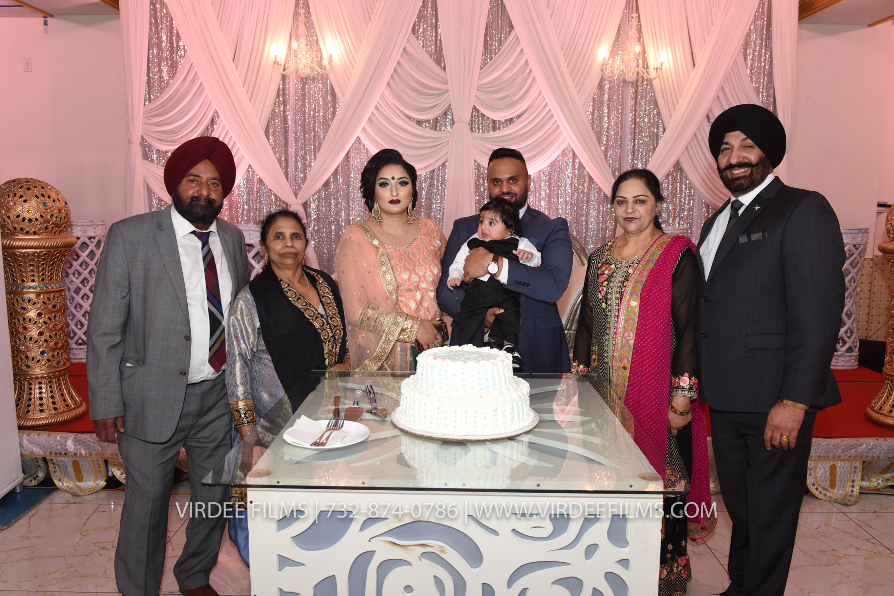 ZORA LOHRI (406)
