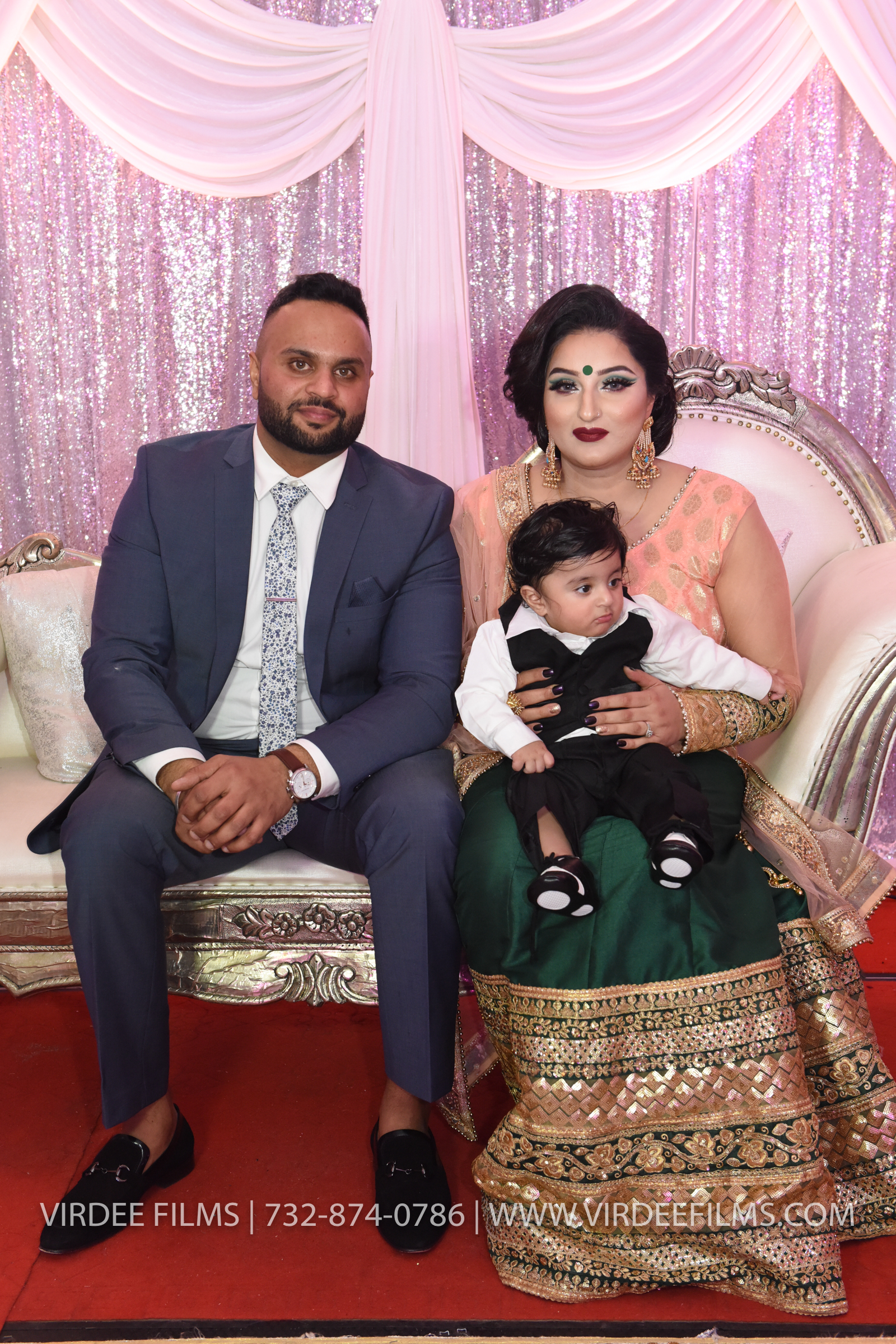 ZORA LOHRI (387)