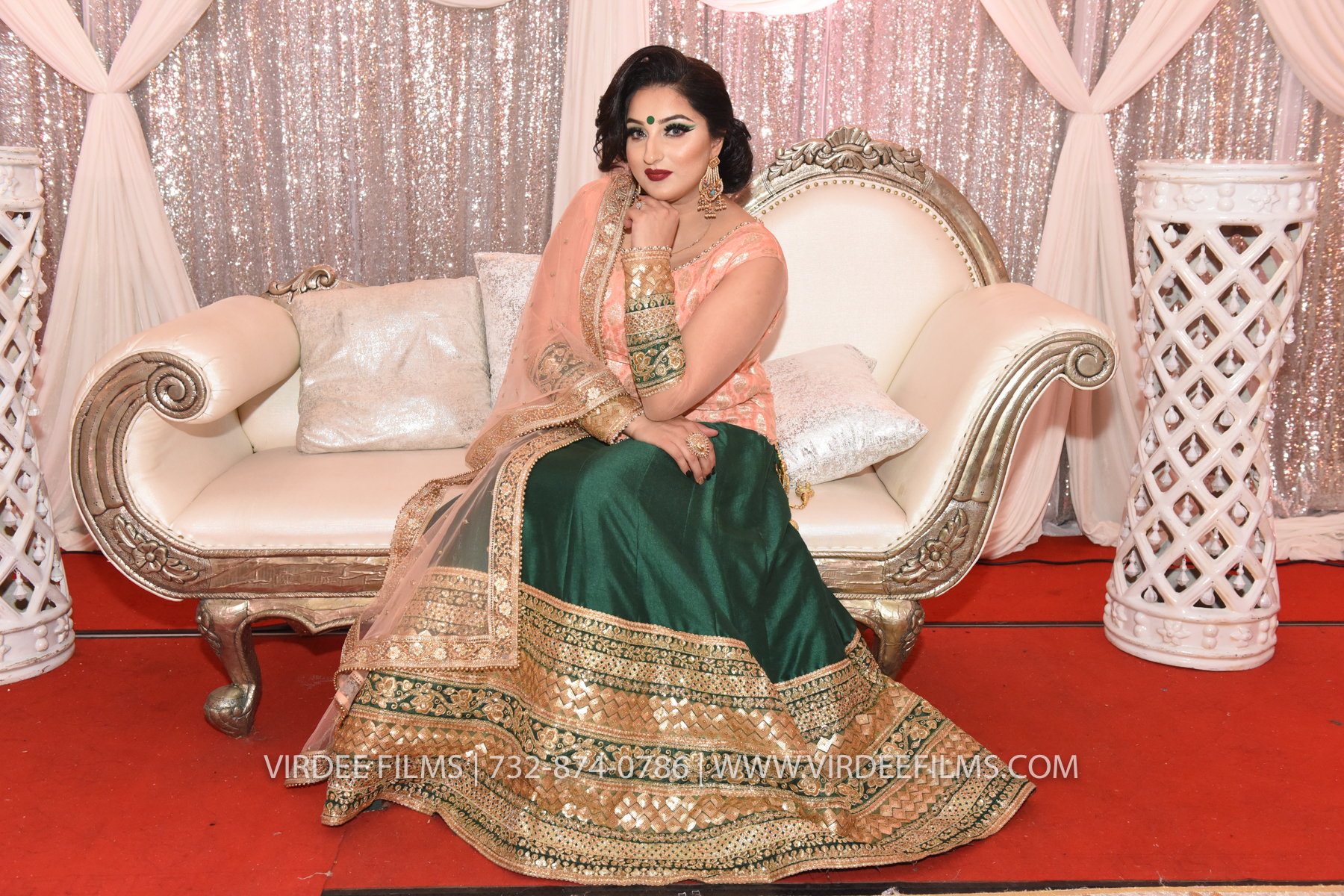 ZORA LOHRI (721)