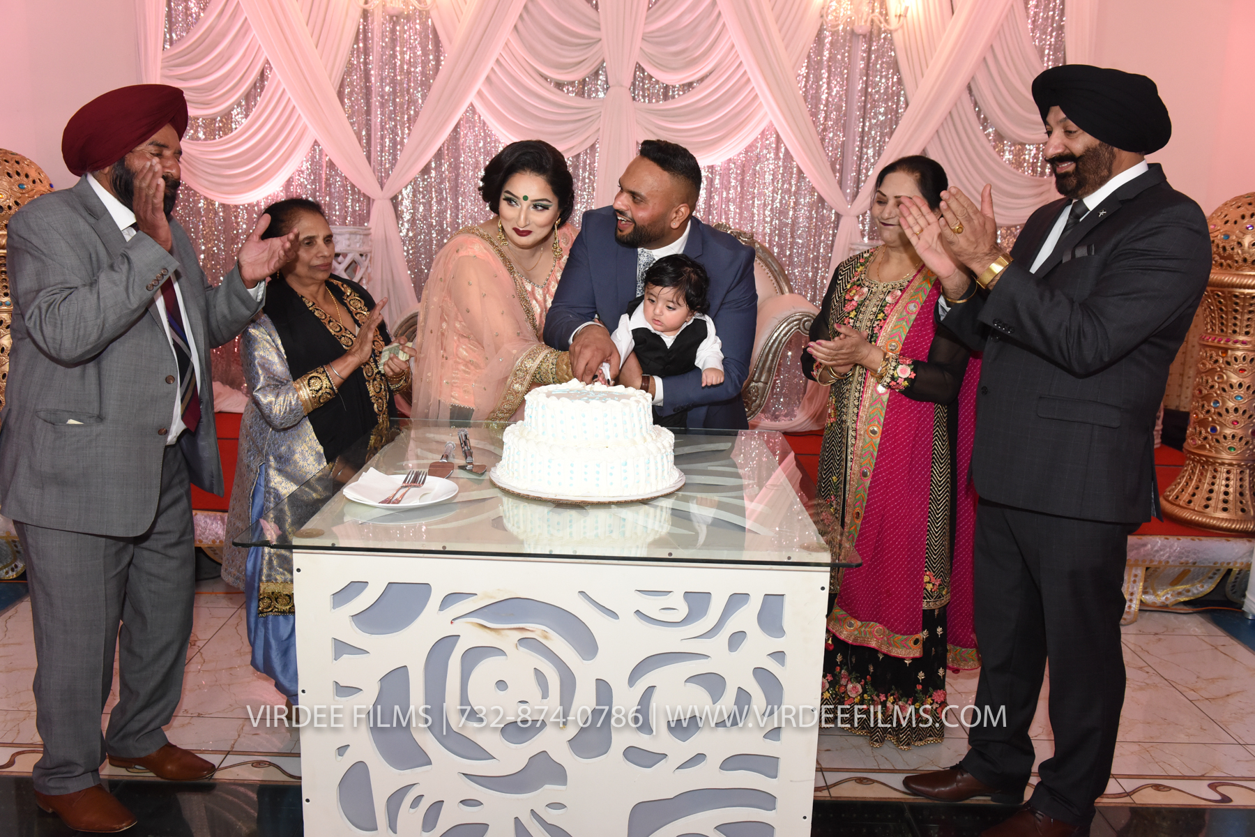 ZORA LOHRI (415)