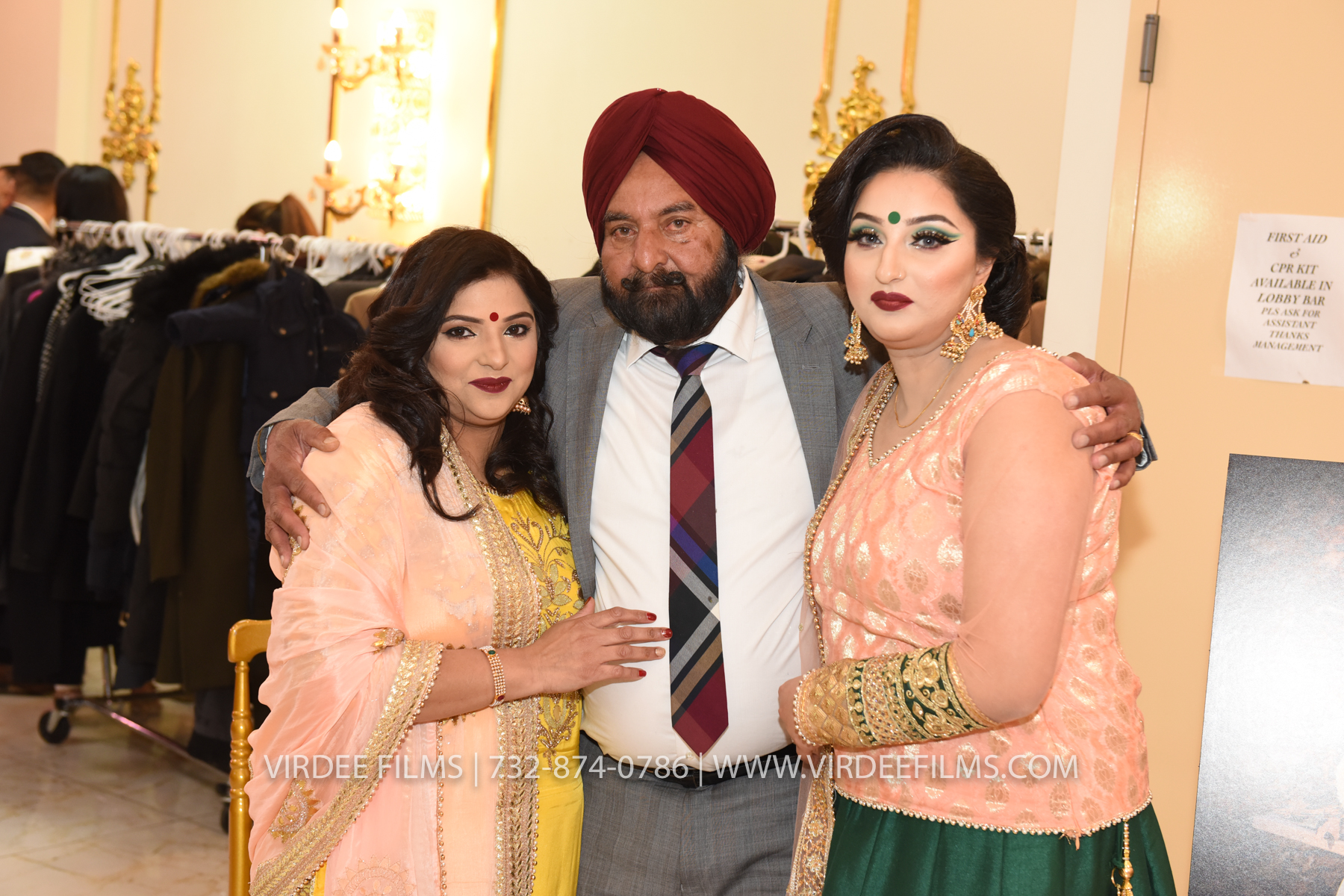 ZORA LOHRI (306)