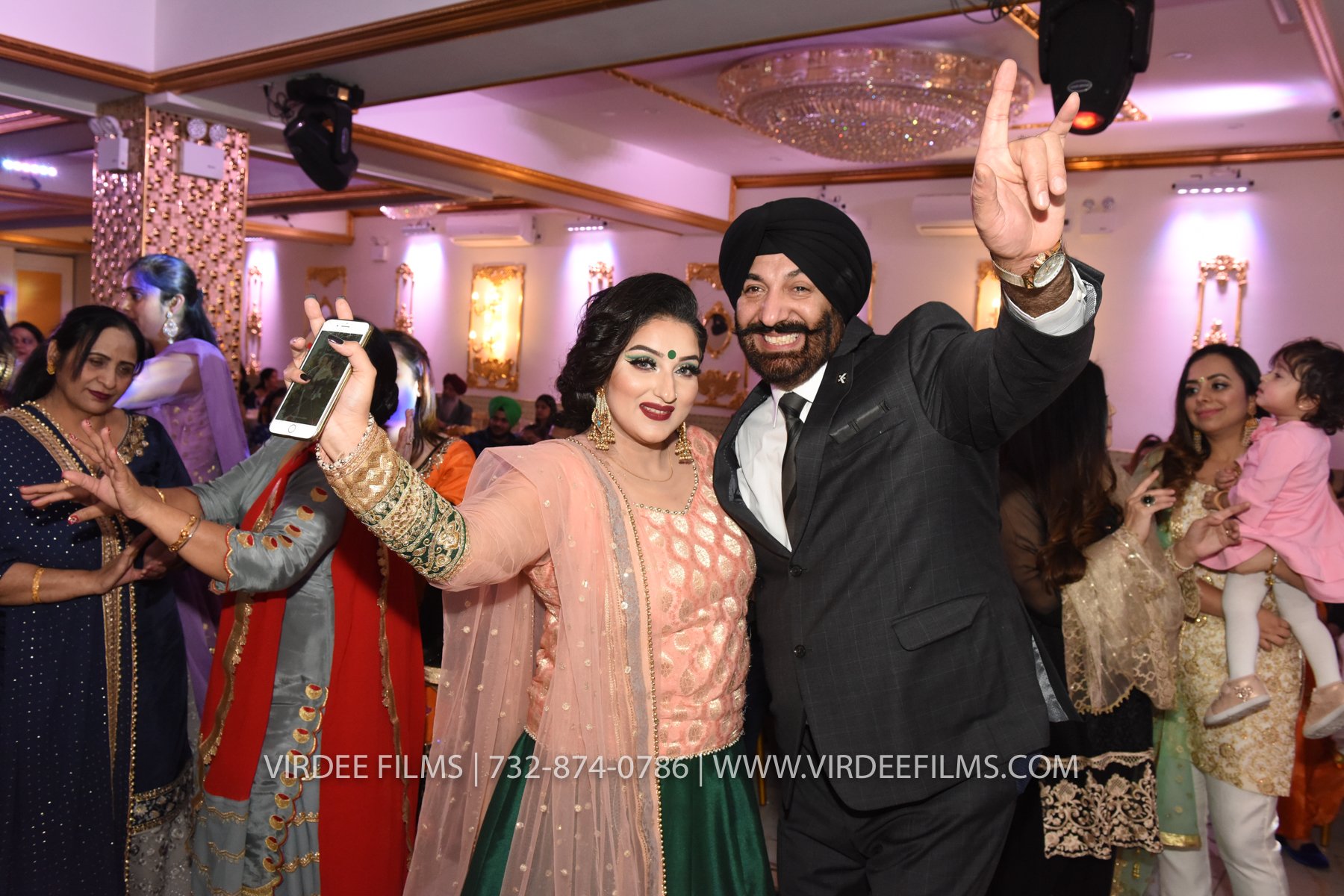 ZORA LOHRI (578)