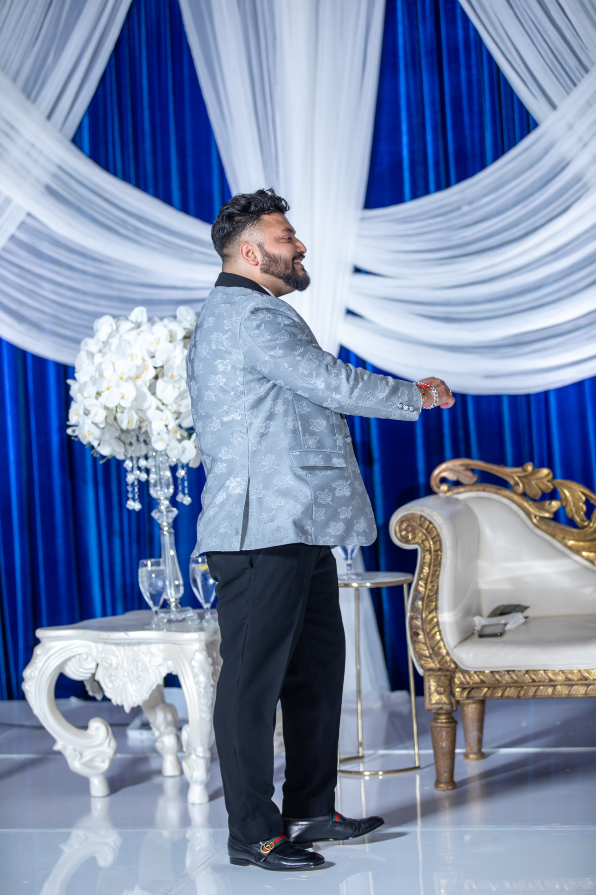 RECEPTION (231)