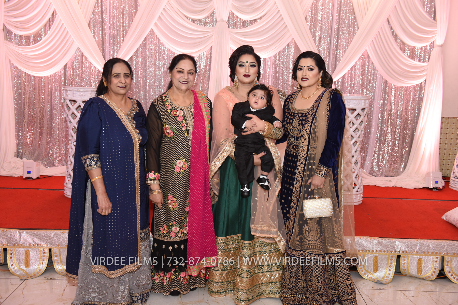 ZORA LOHRI (139)