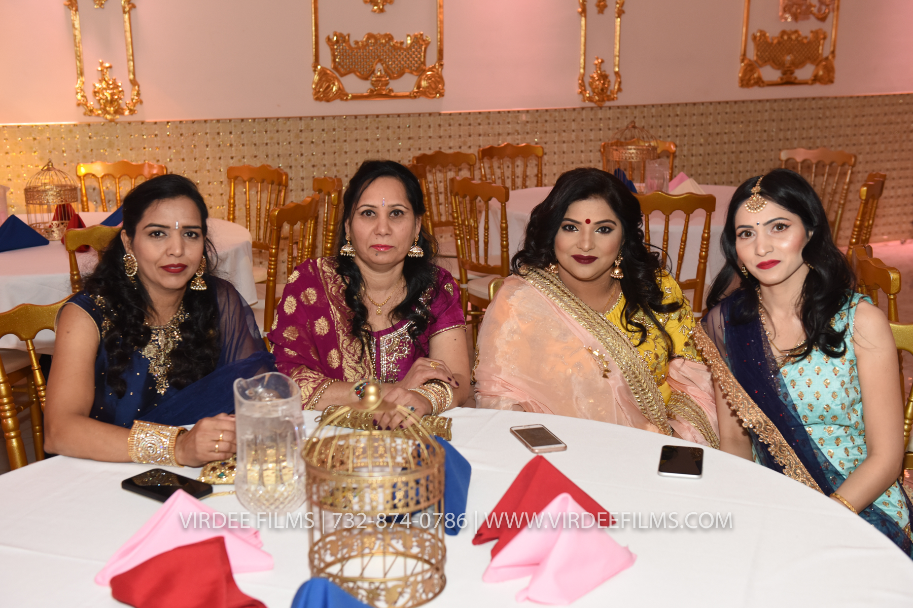 ZORA LOHRI (115)