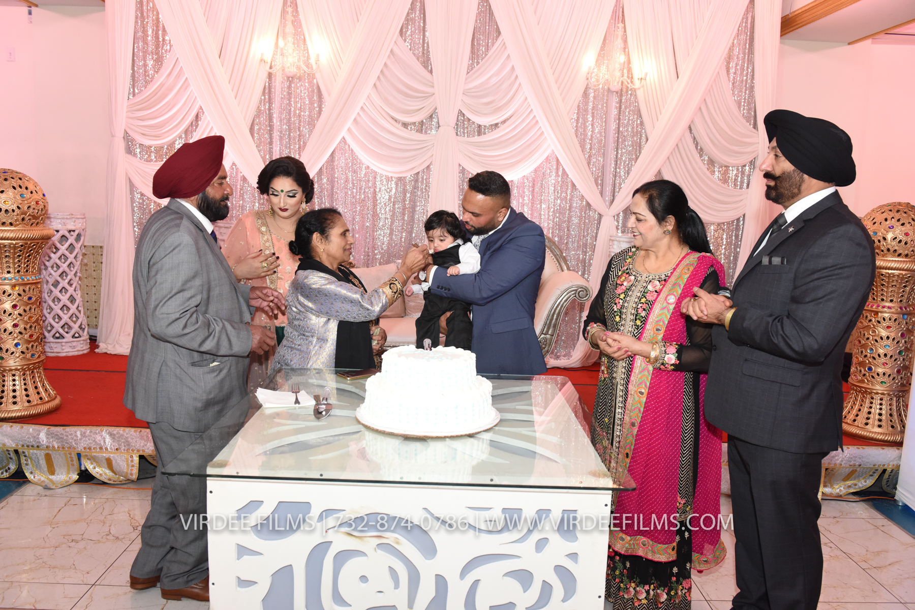 ZORA LOHRI (427)