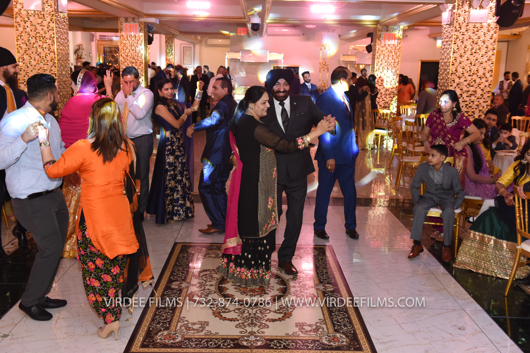 ZORA LOHRI (649)
