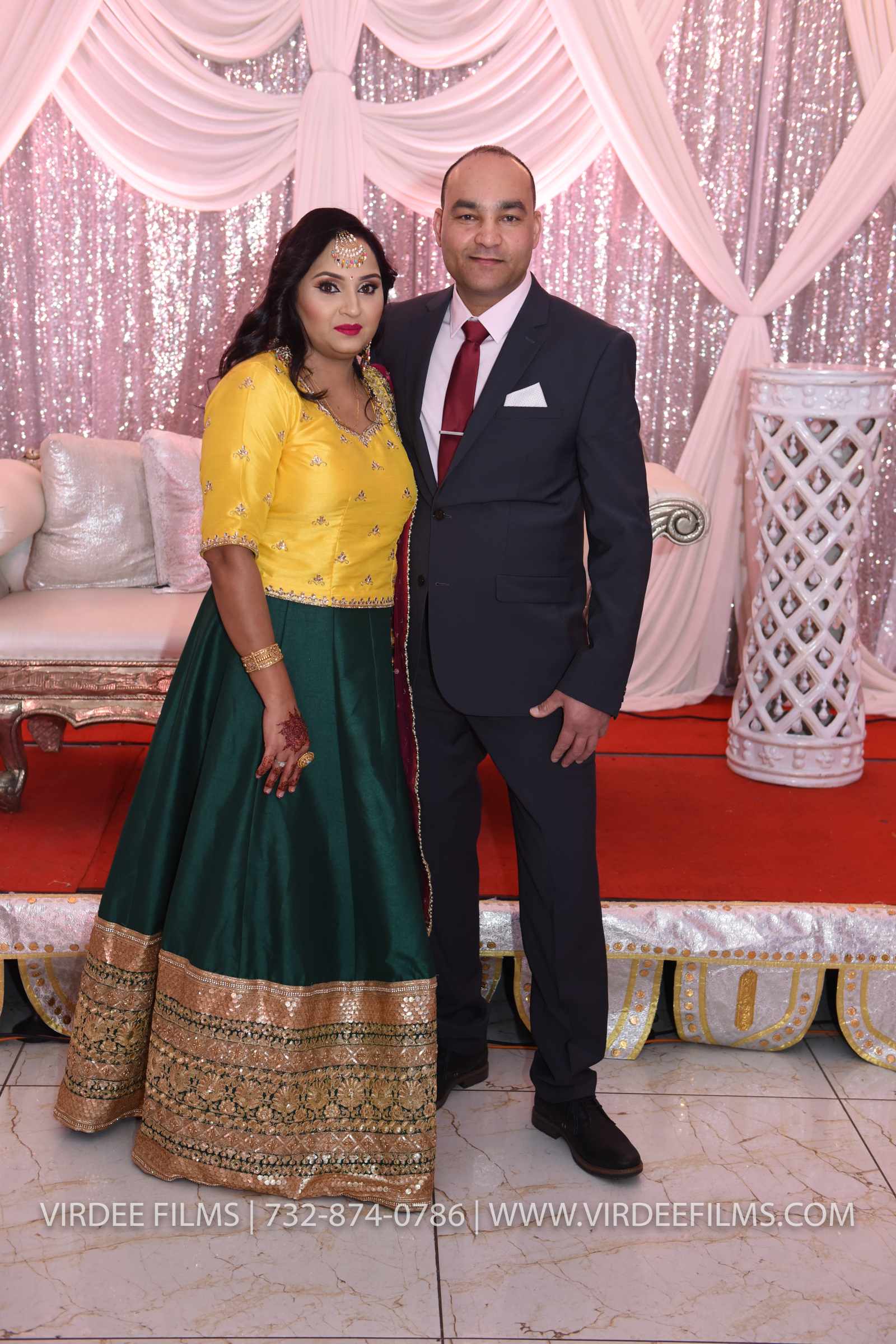 ZORA LOHRI (205)