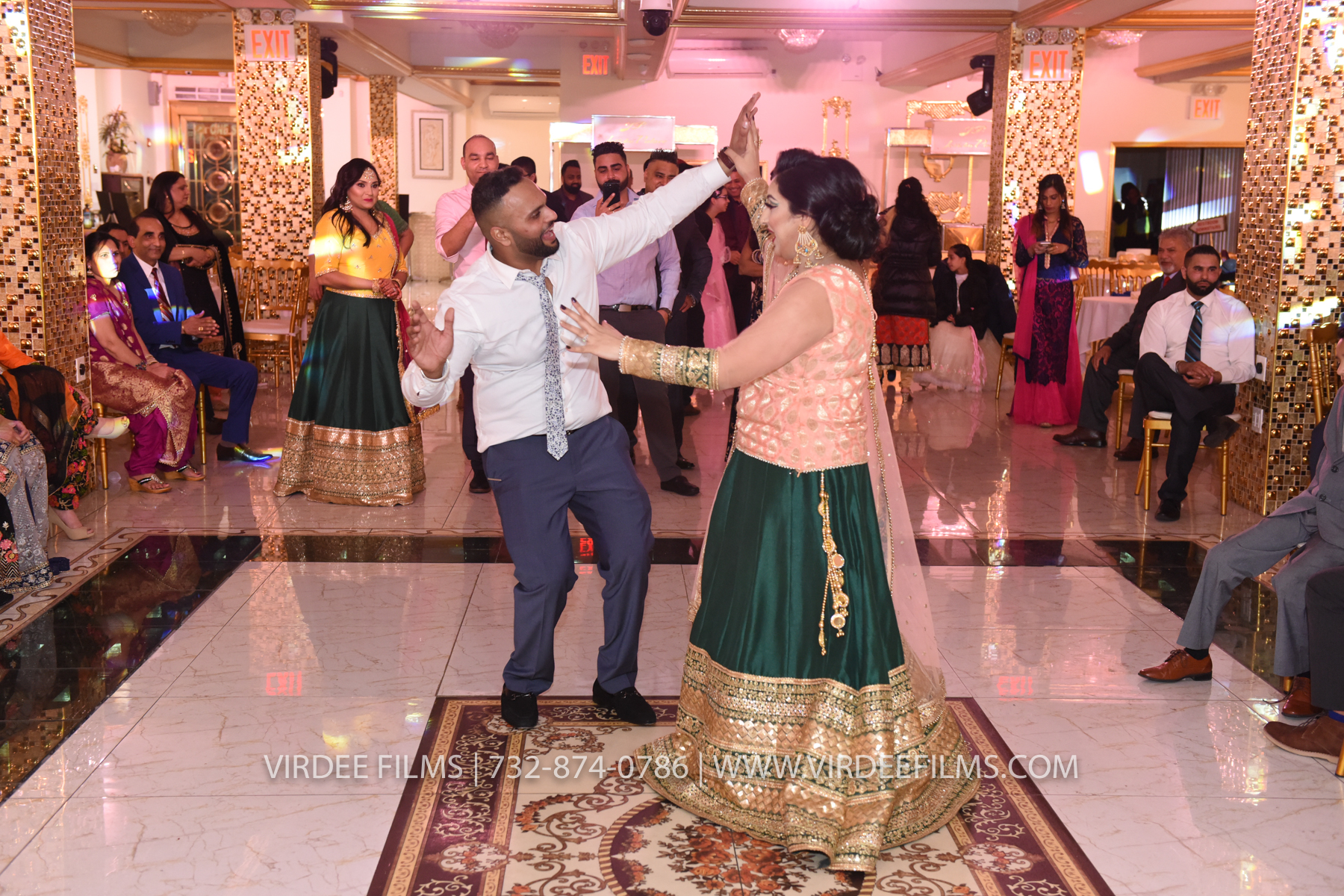 ZORA LOHRI (787)