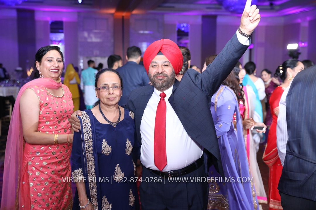 RECEPTION (695)
