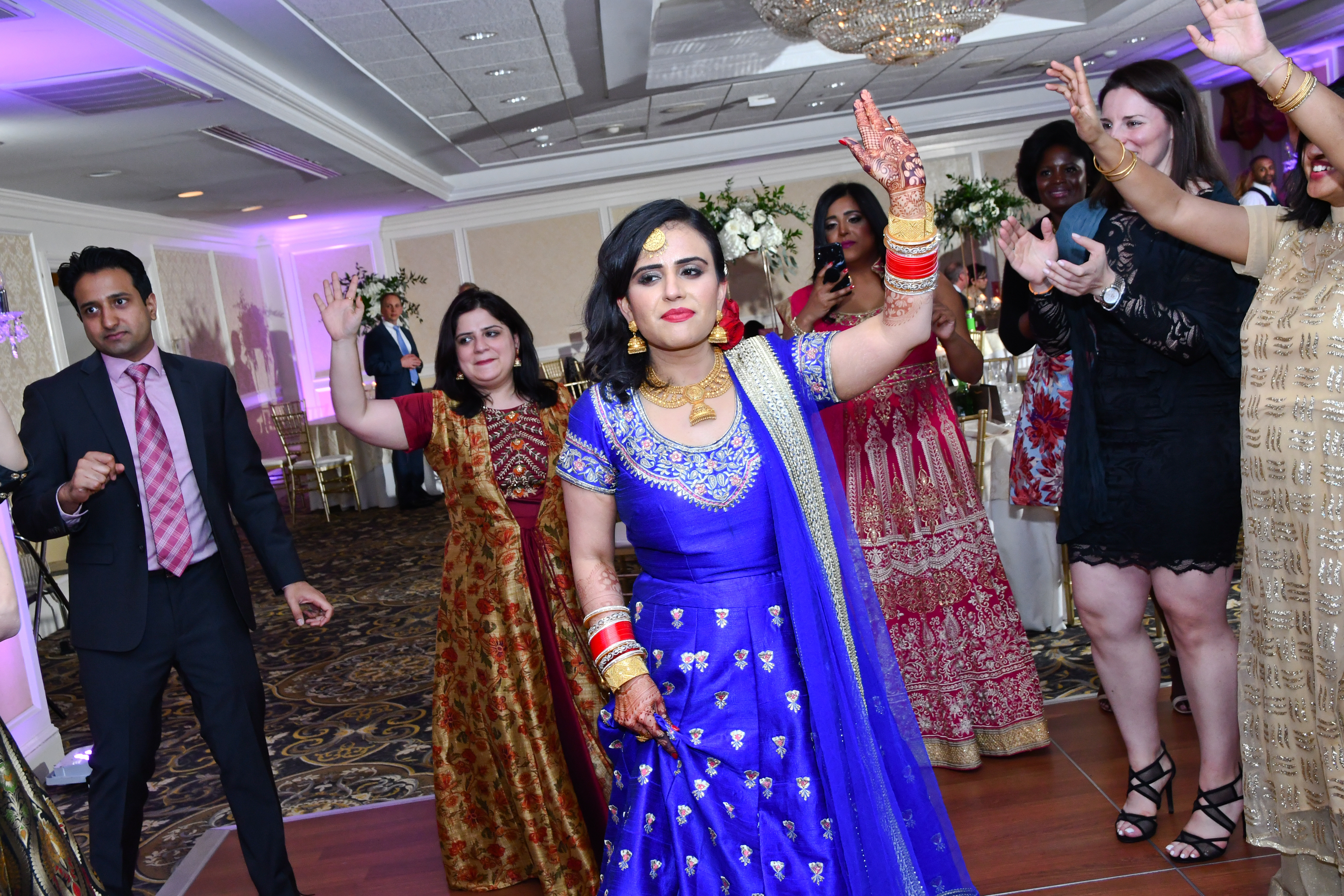 B+S RECEPTION551