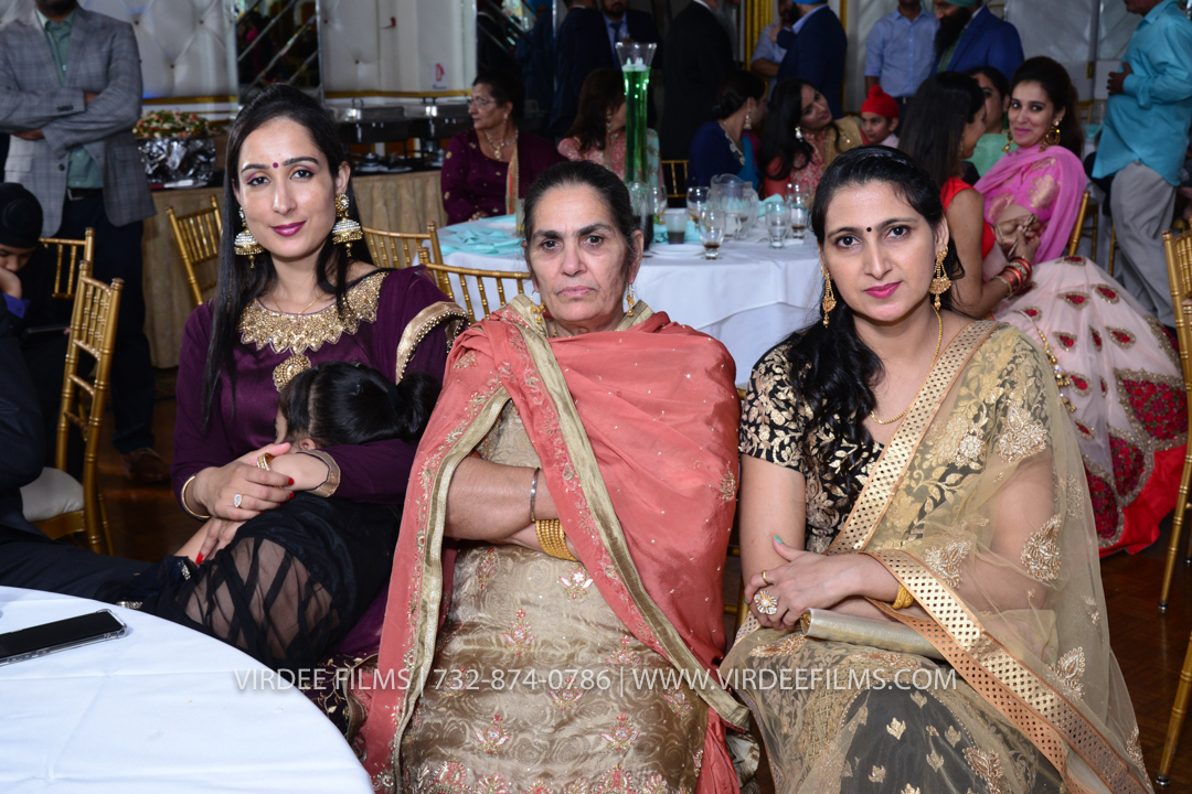RECEPTION (770)