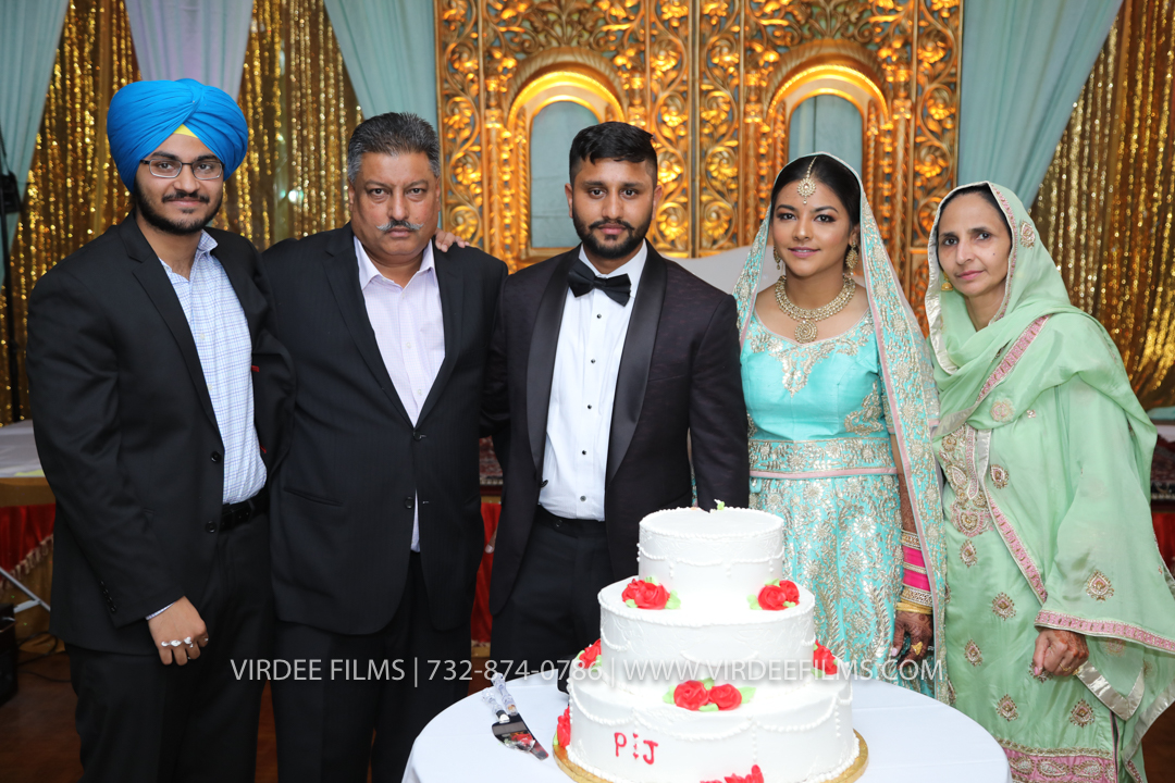 RECEPTION (466)