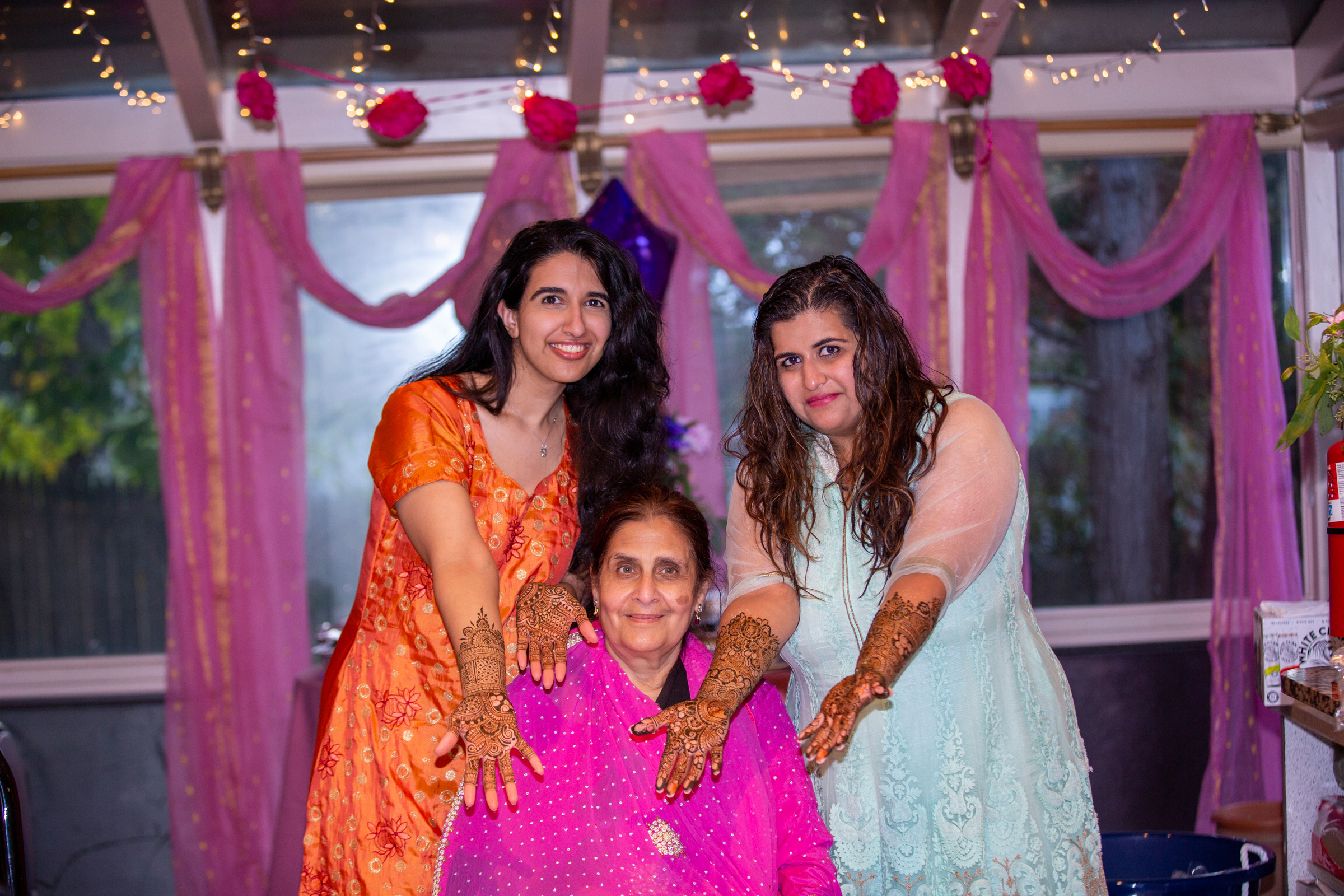 MEHNDI (171)