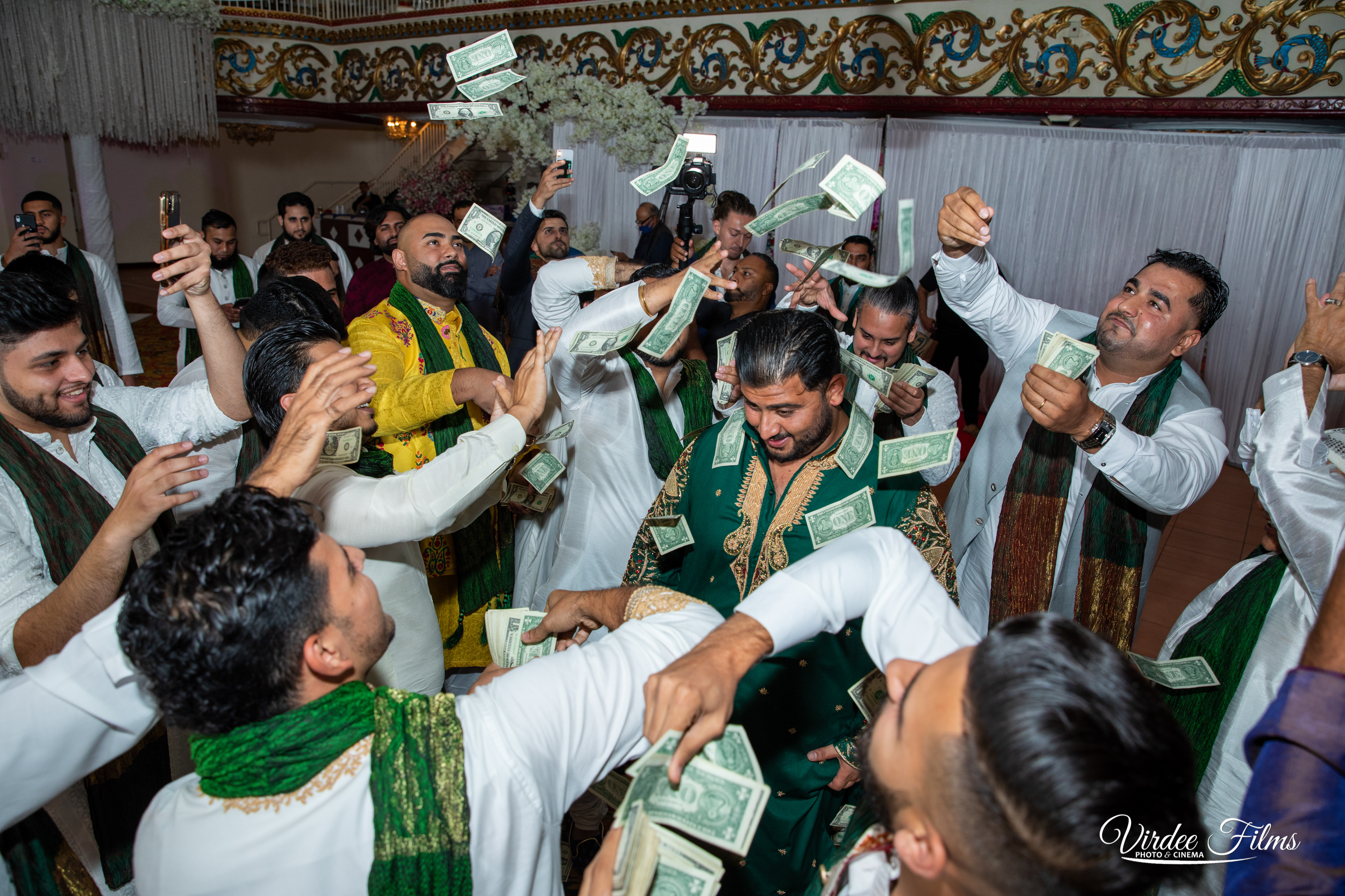 A+A MEHNDI (238)