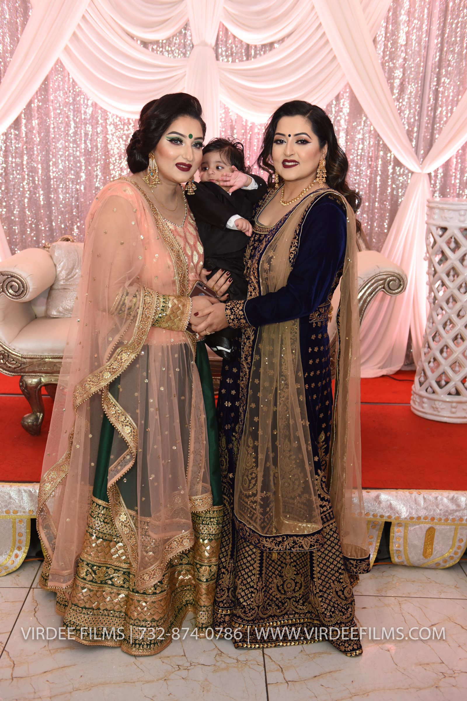 ZORA LOHRI (153)
