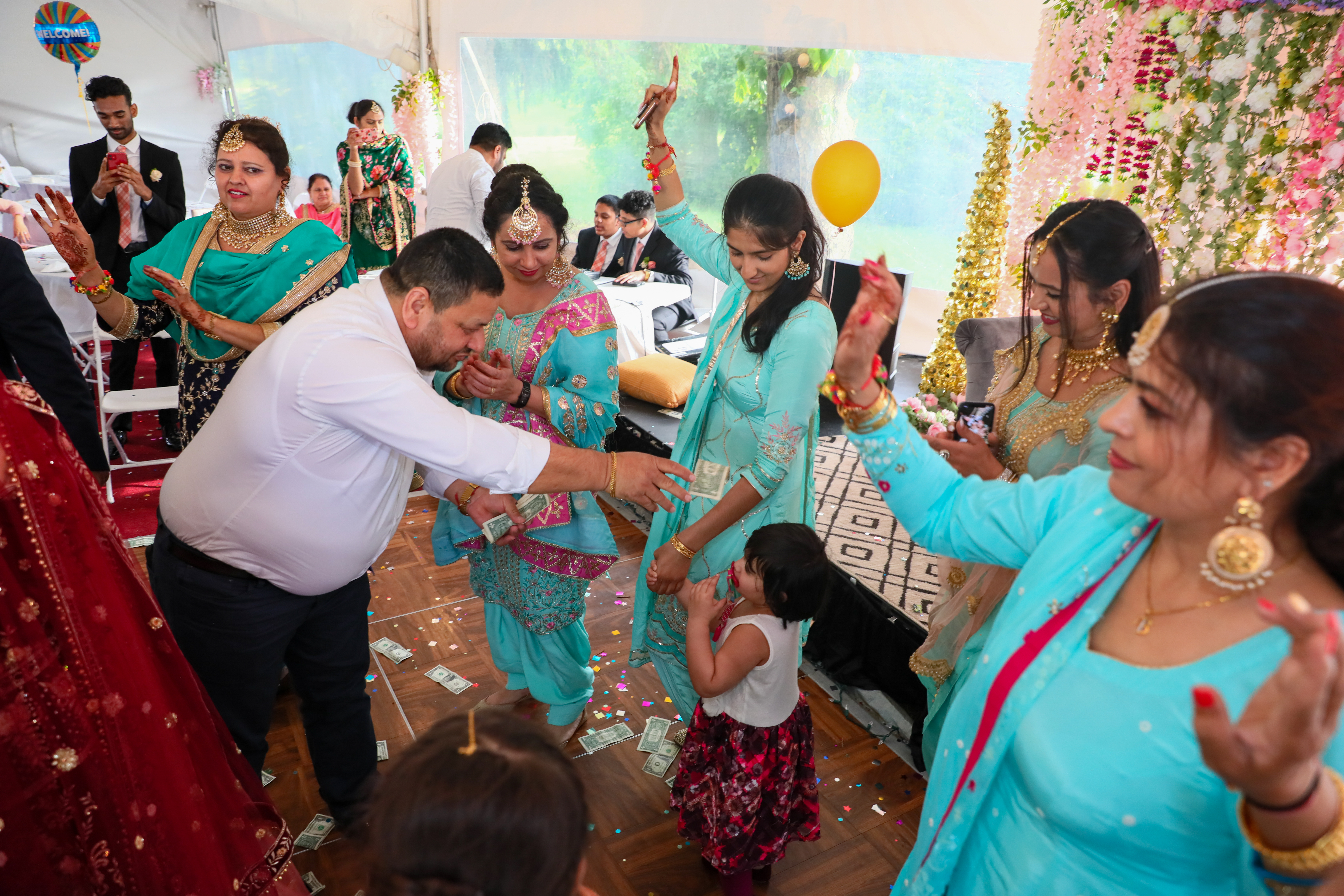 LOVE WEDDING (1171)