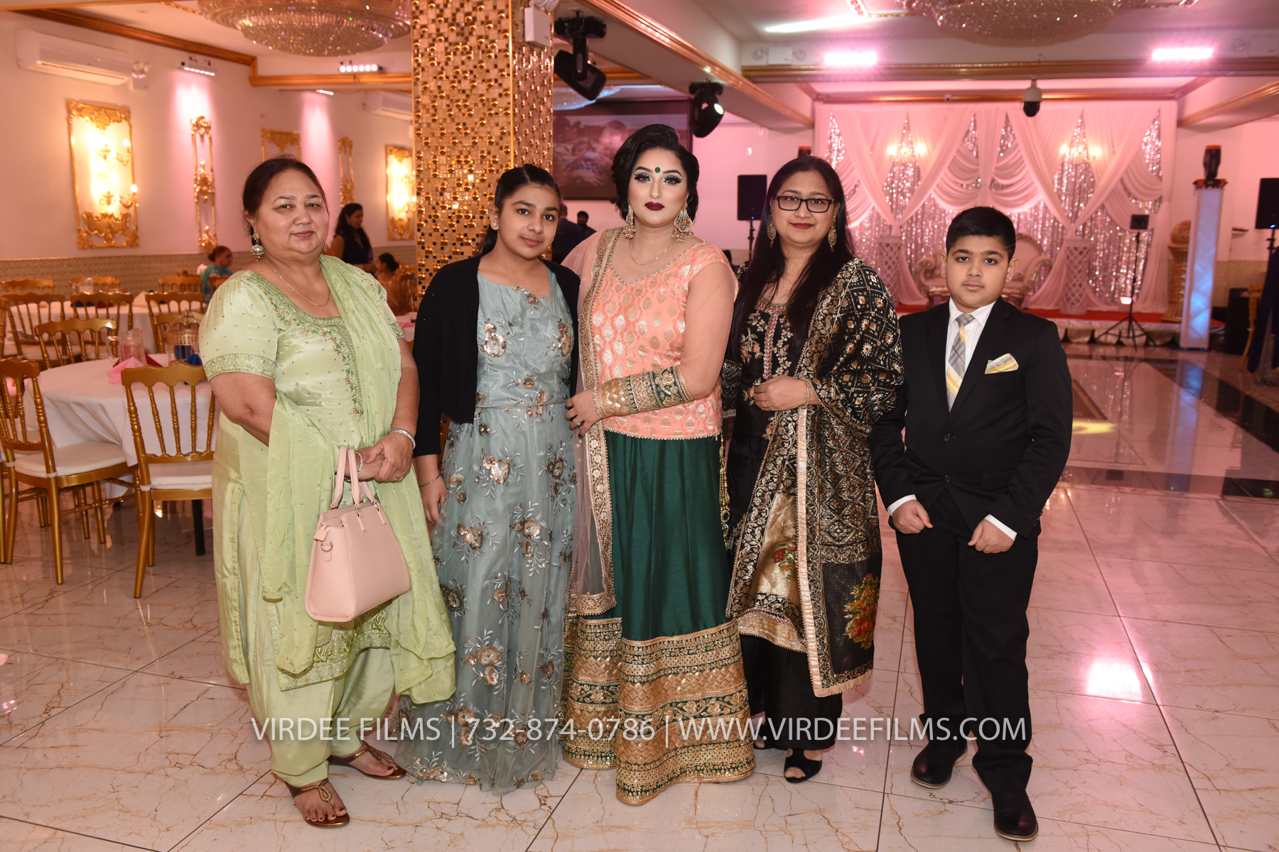 ZORA LOHRI (241)