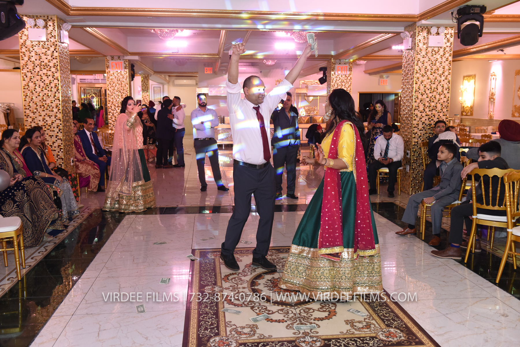 ZORA LOHRI (794)