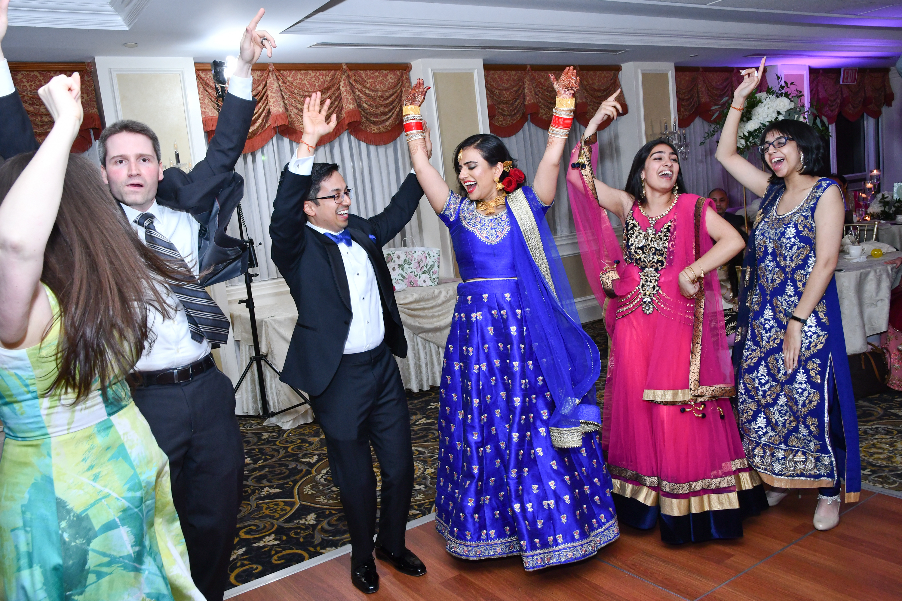 B+S RECEPTION542