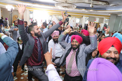 RECEPTION (645)