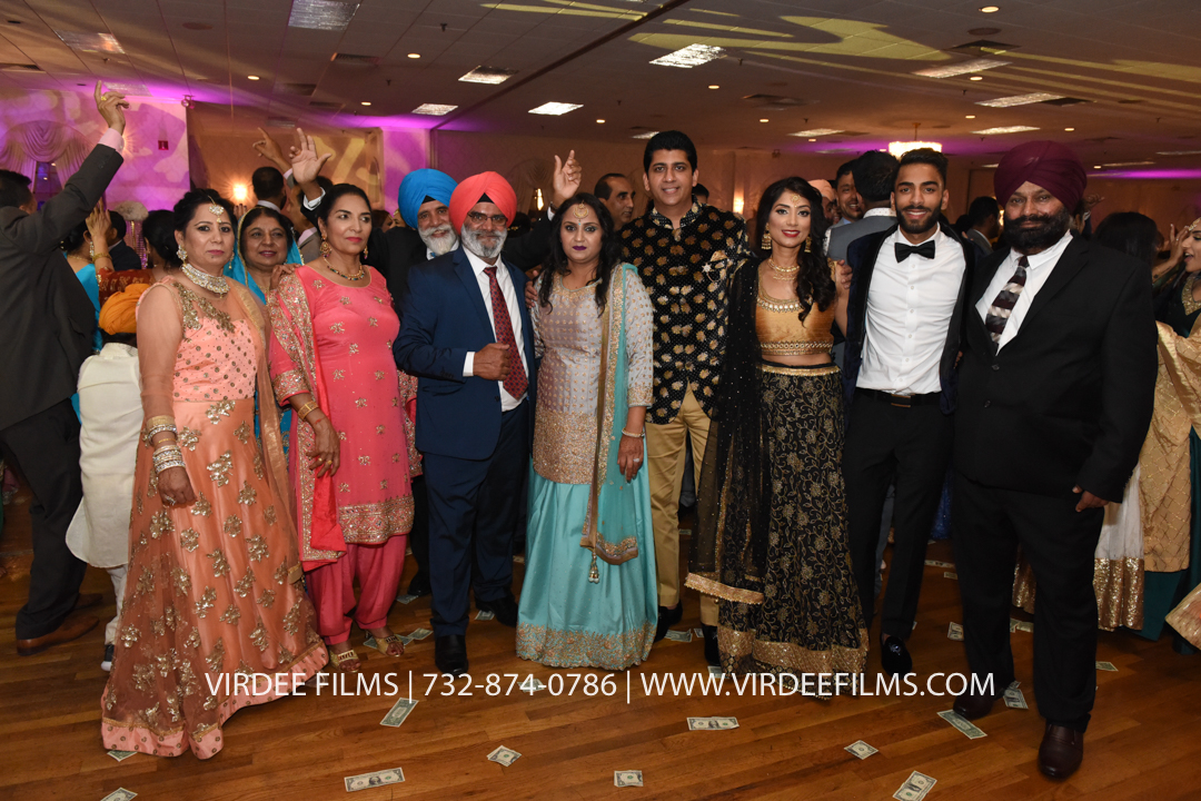 RECEPTION (1043)