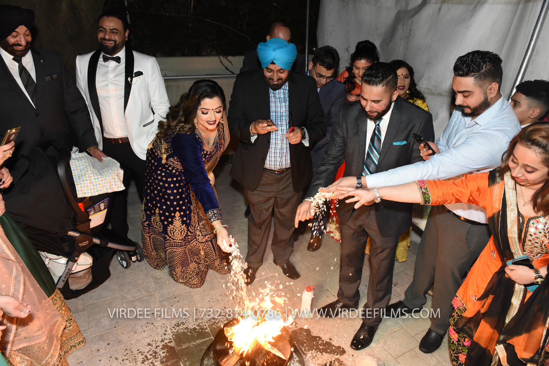 ZORA LOHRI (461)