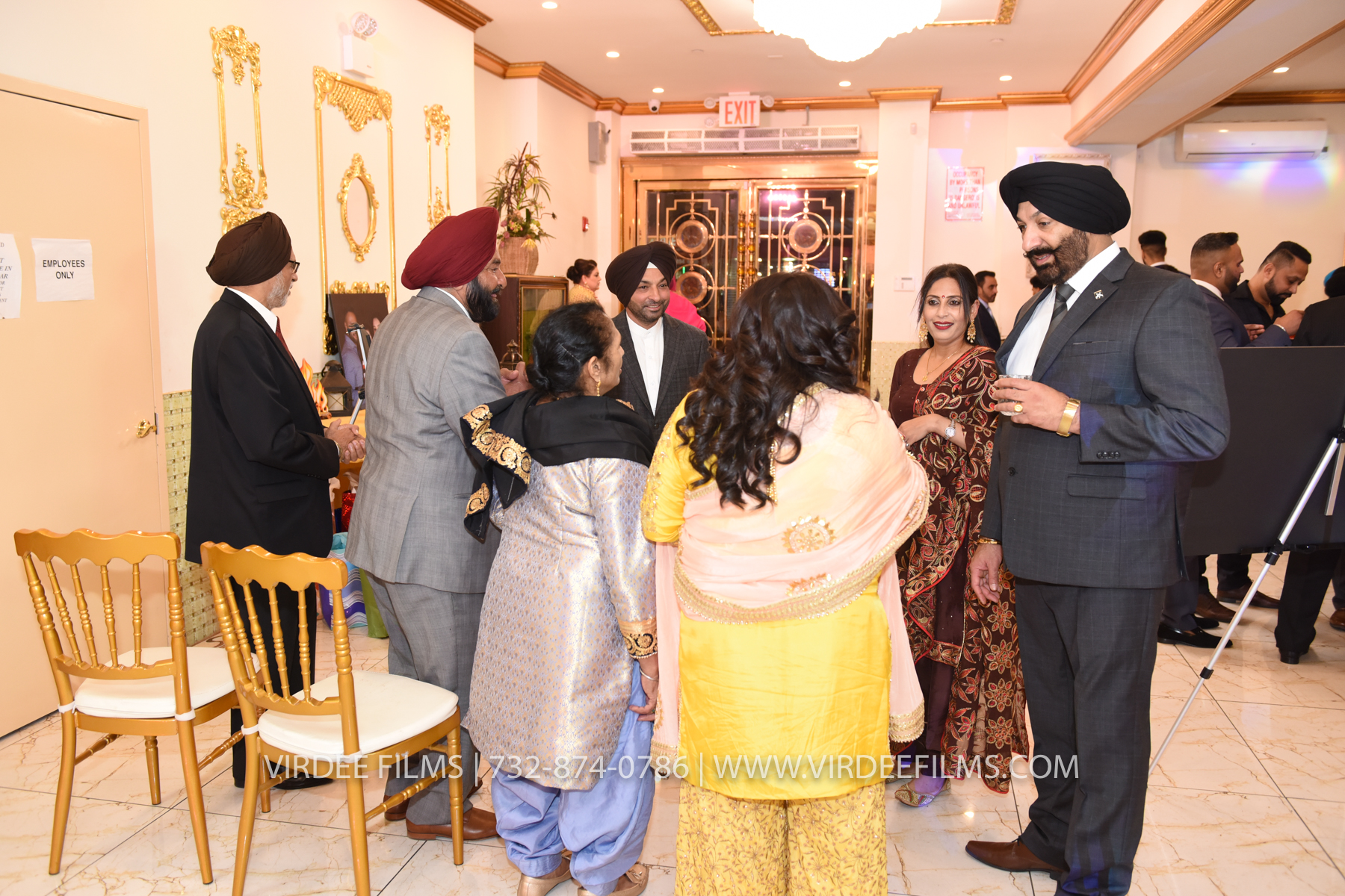 ZORA LOHRI (286)