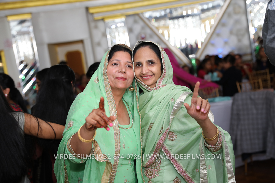 RECEPTION (661)