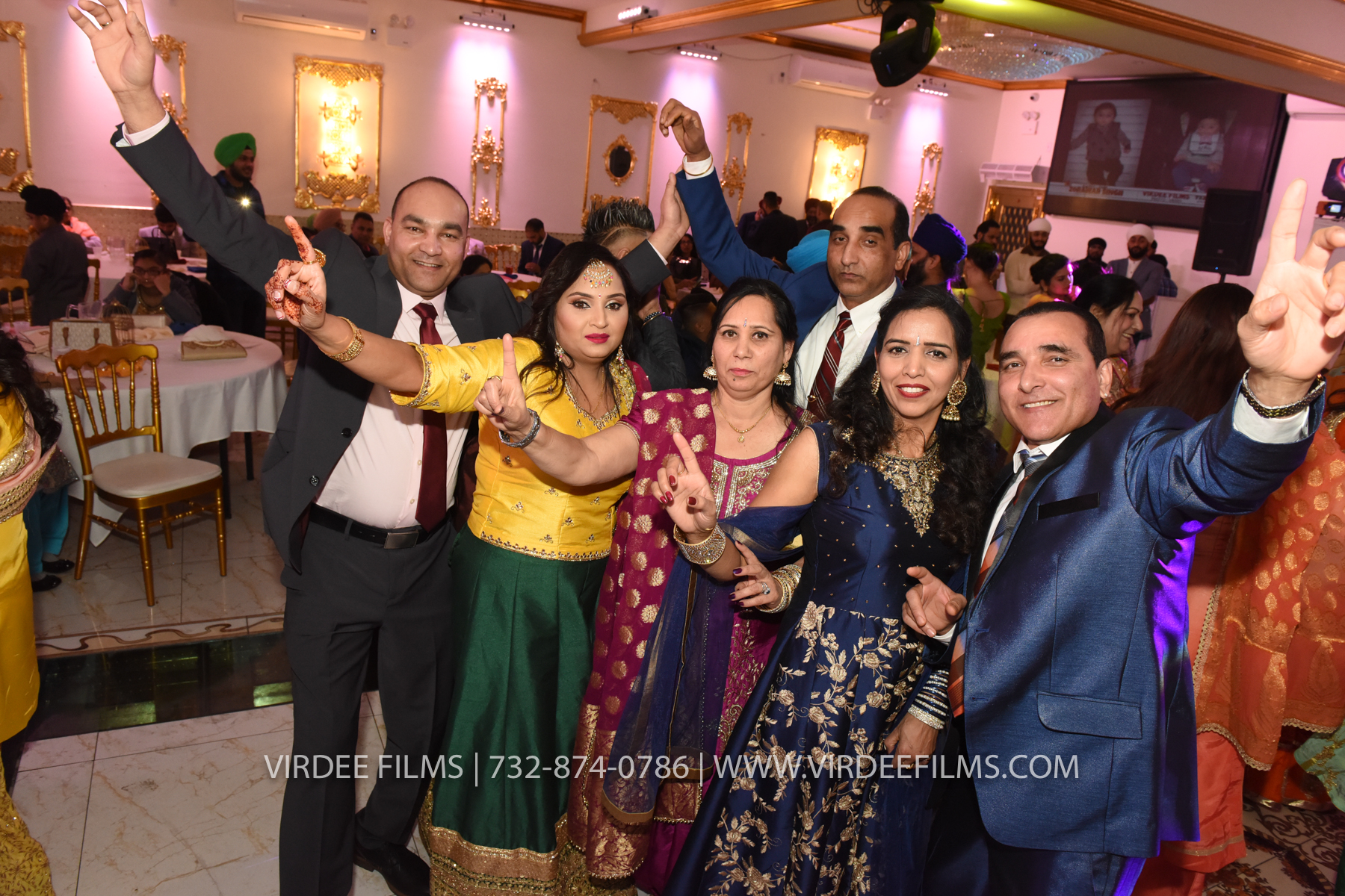 ZORA LOHRI (545)