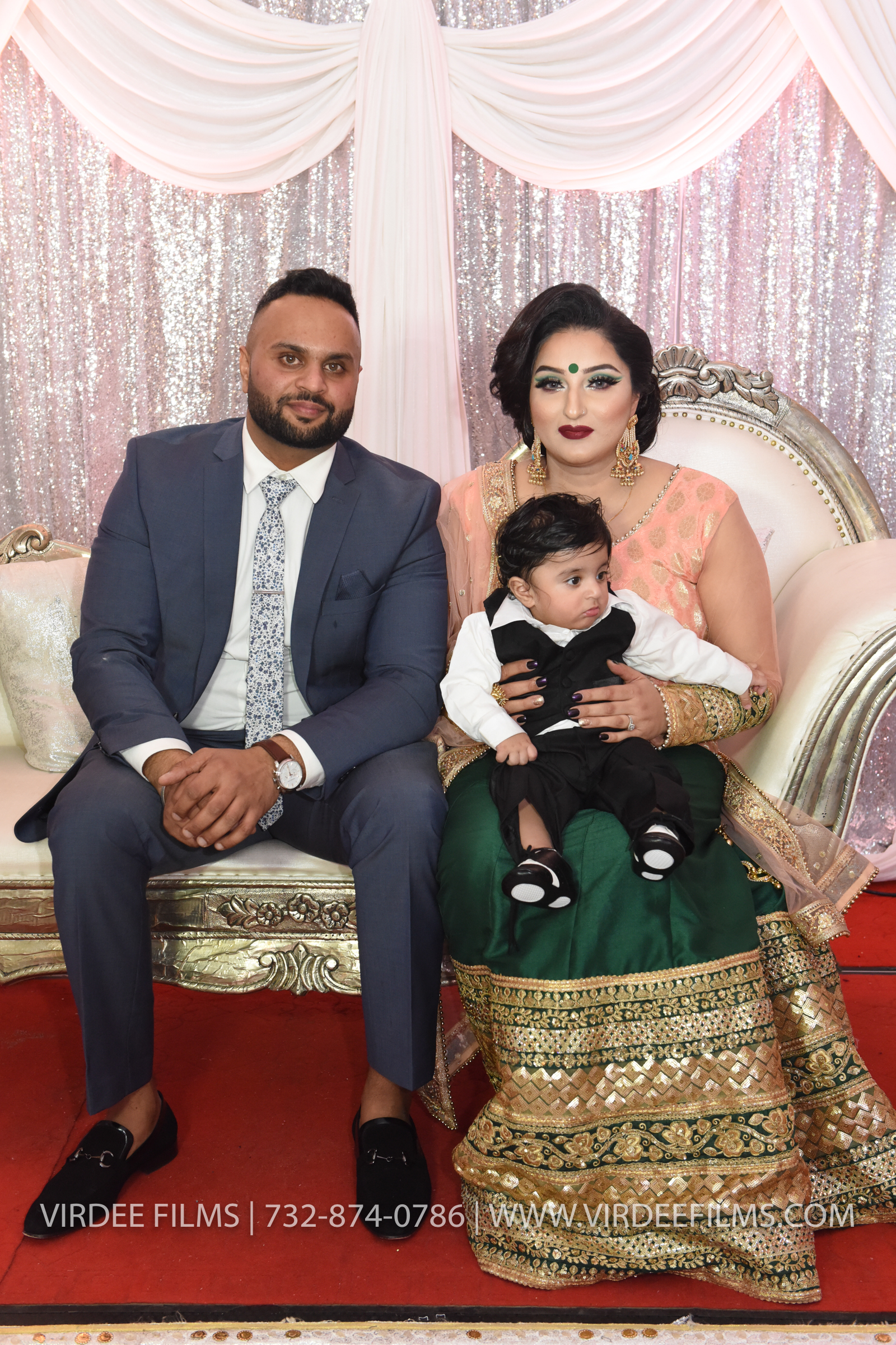 ZORA LOHRI (386)