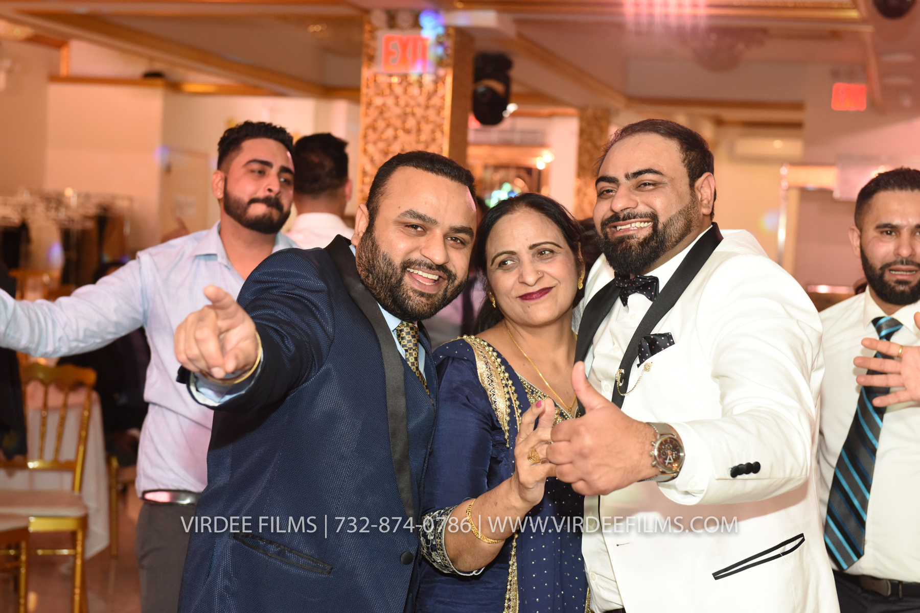 ZORA LOHRI (758)