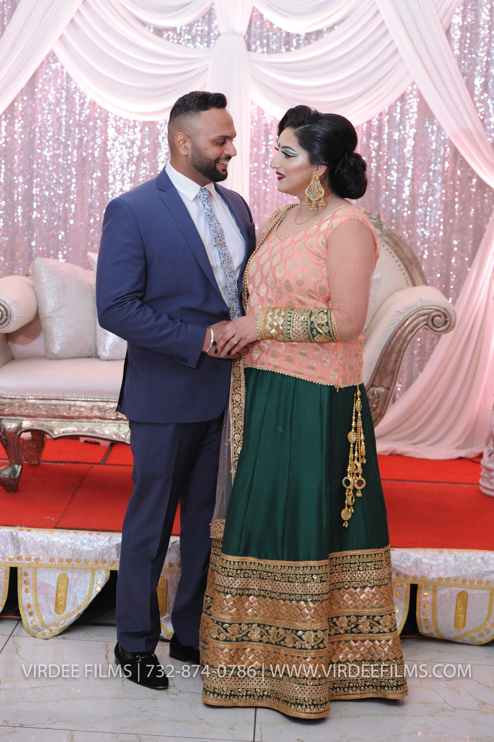 ZORA LOHRI (6)