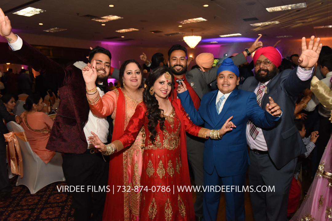 RECEPTION (1063)