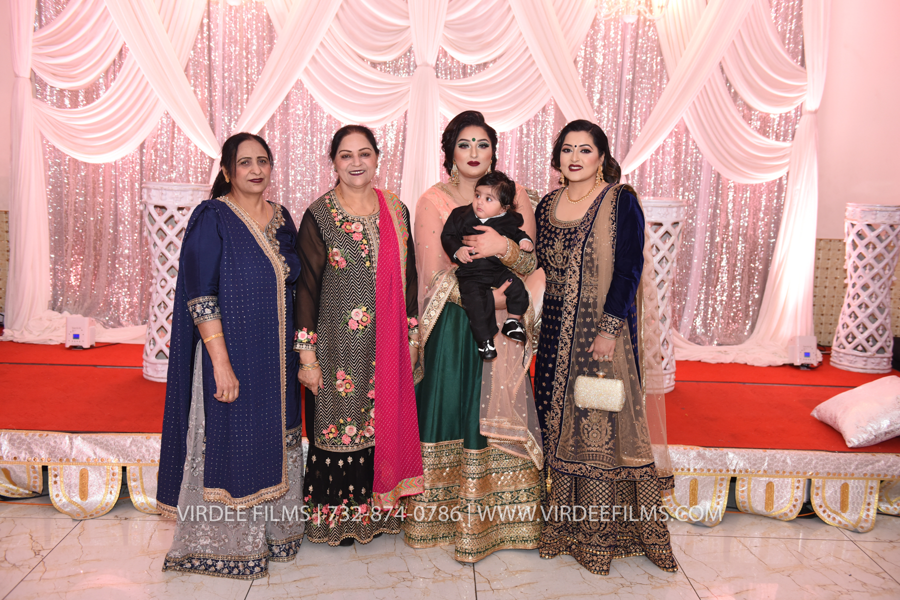 ZORA LOHRI (138)