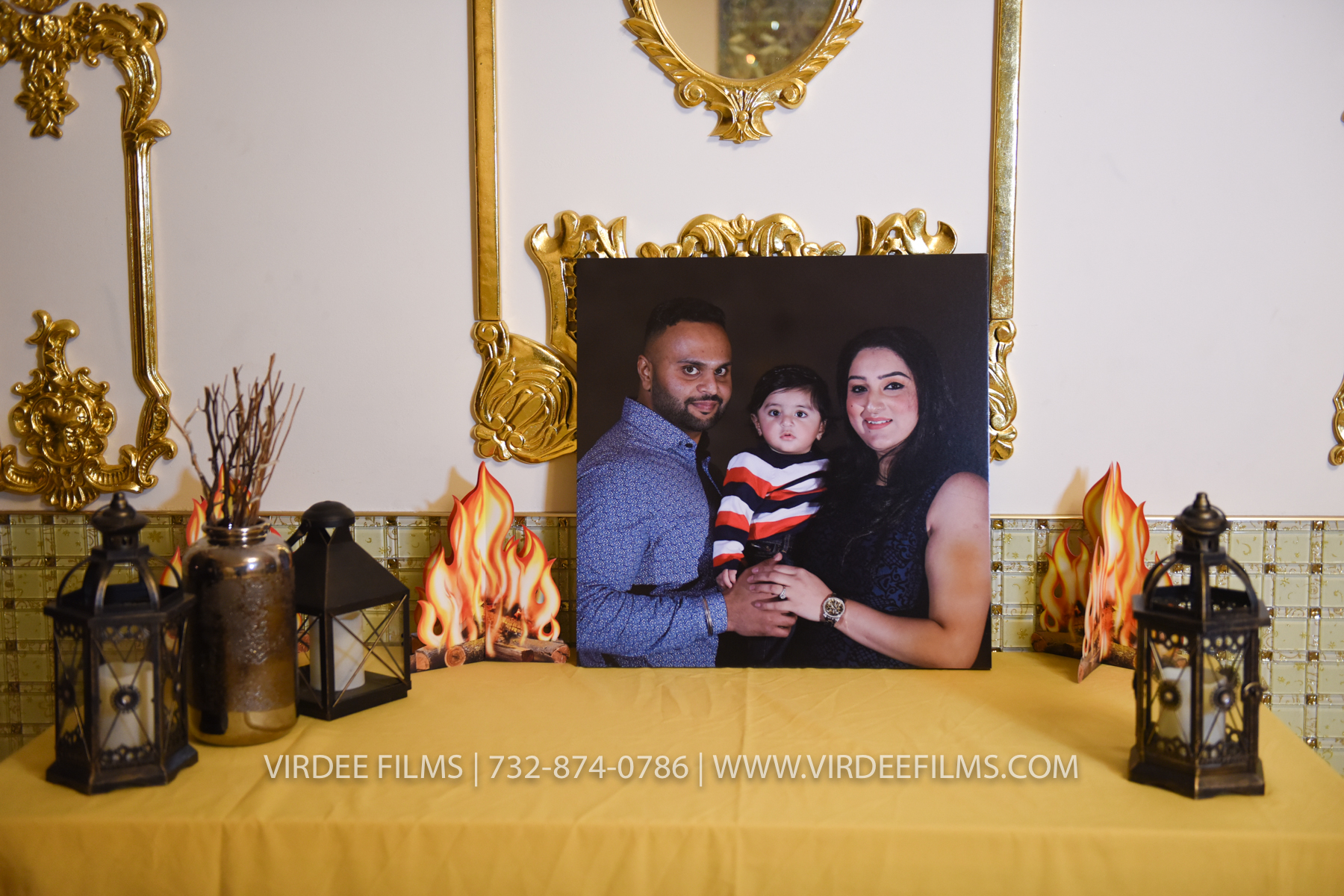 ZORA LOHRI (100)
