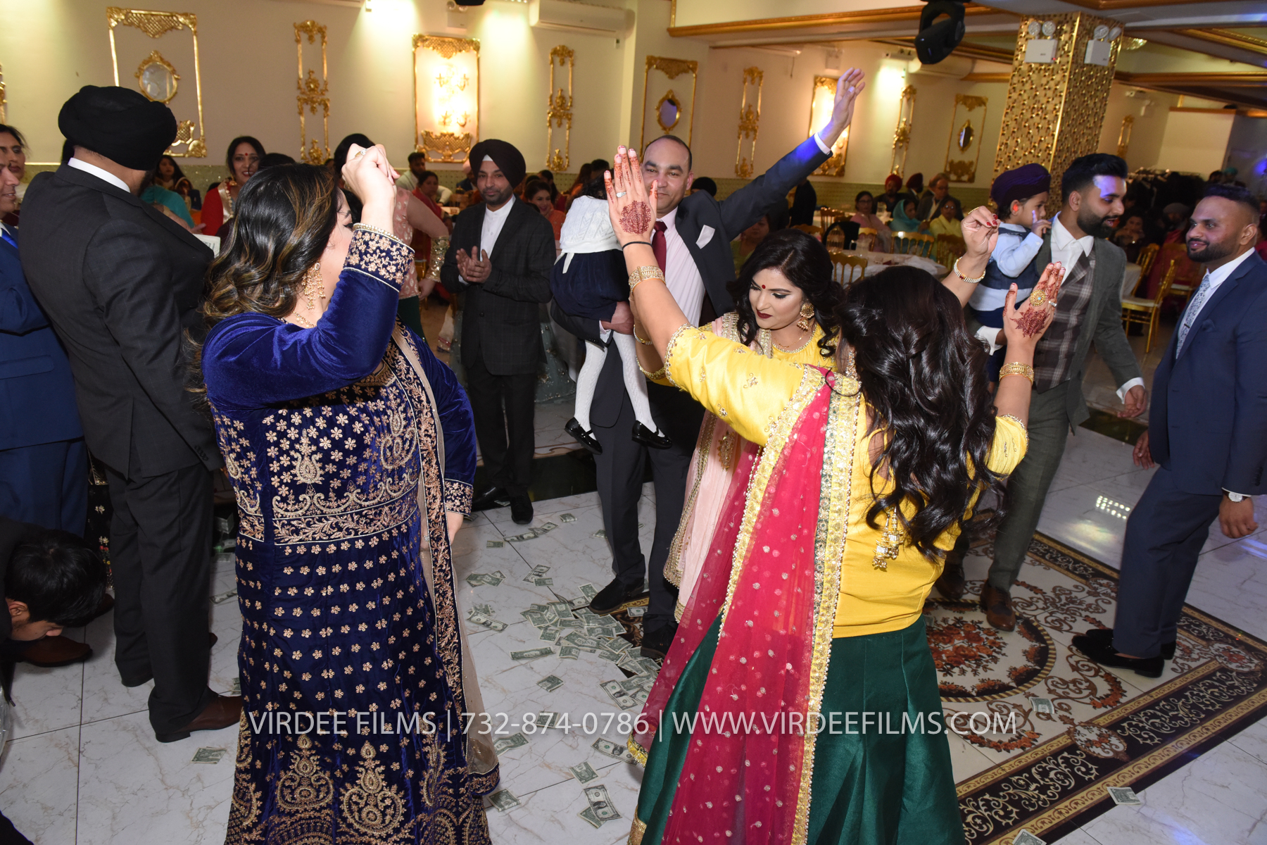ZORA LOHRI (505)
