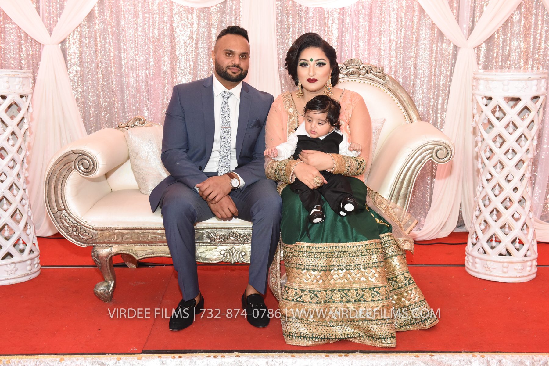 ZORA LOHRI (375)