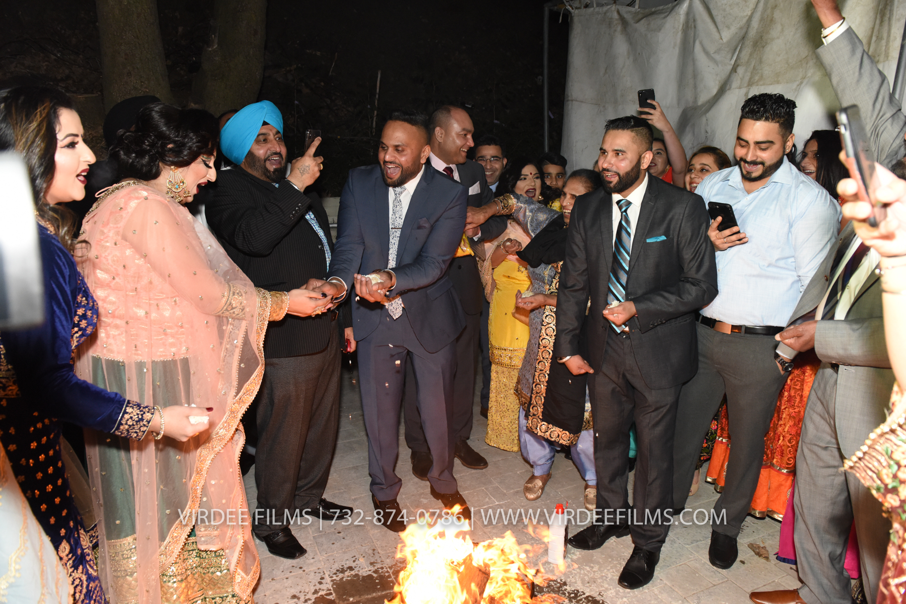 ZORA LOHRI (466)
