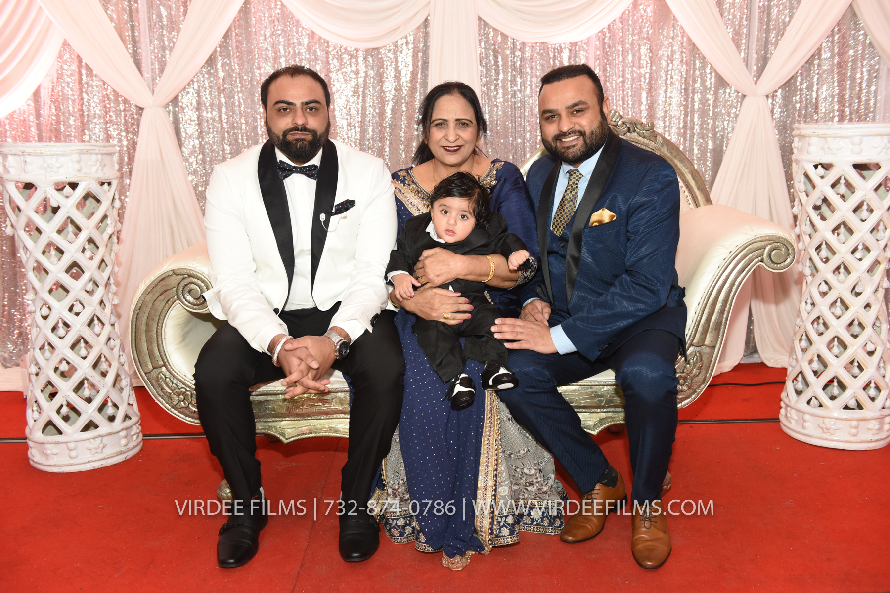 ZORA LOHRI (170)