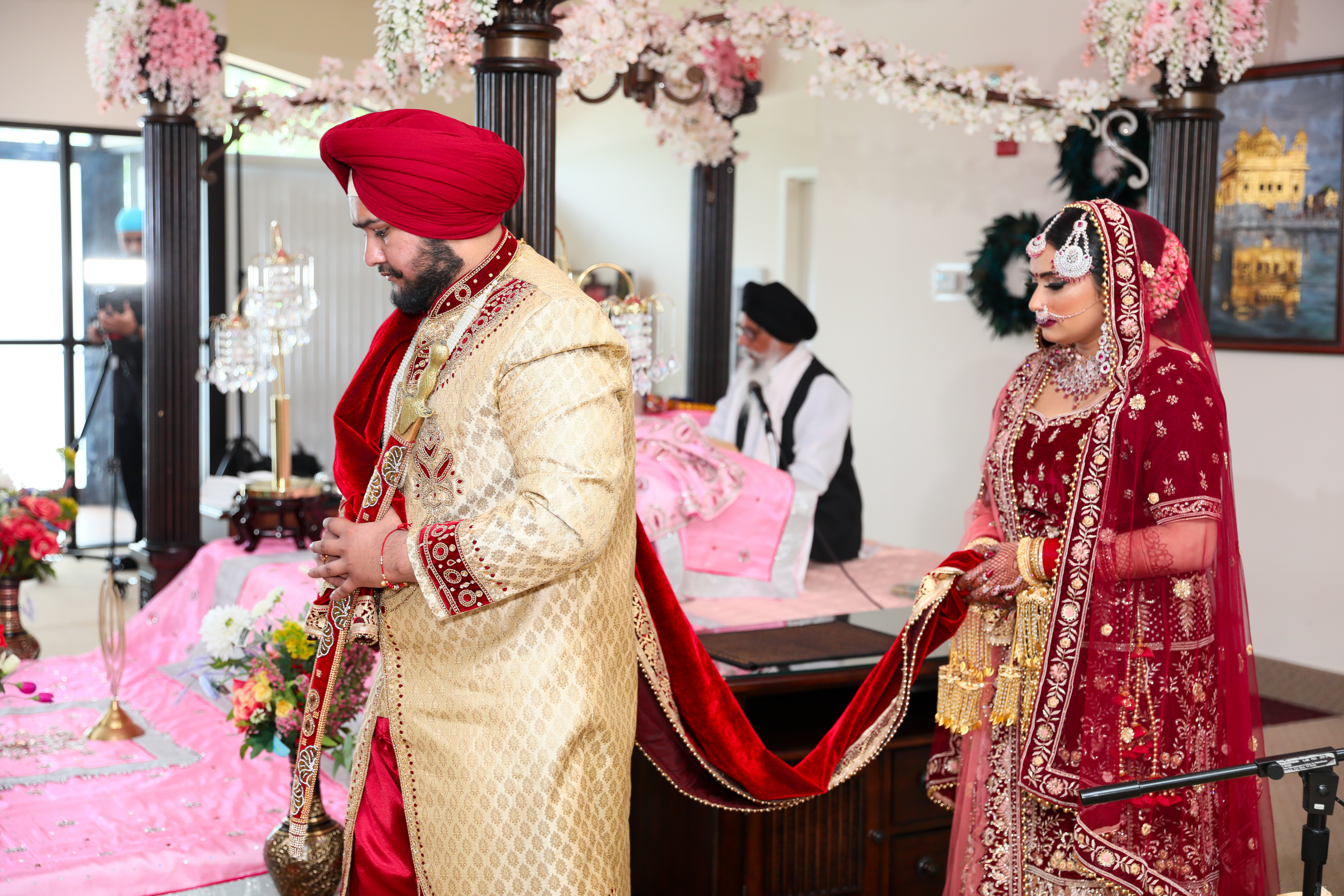 LOVE WEDDING (735)