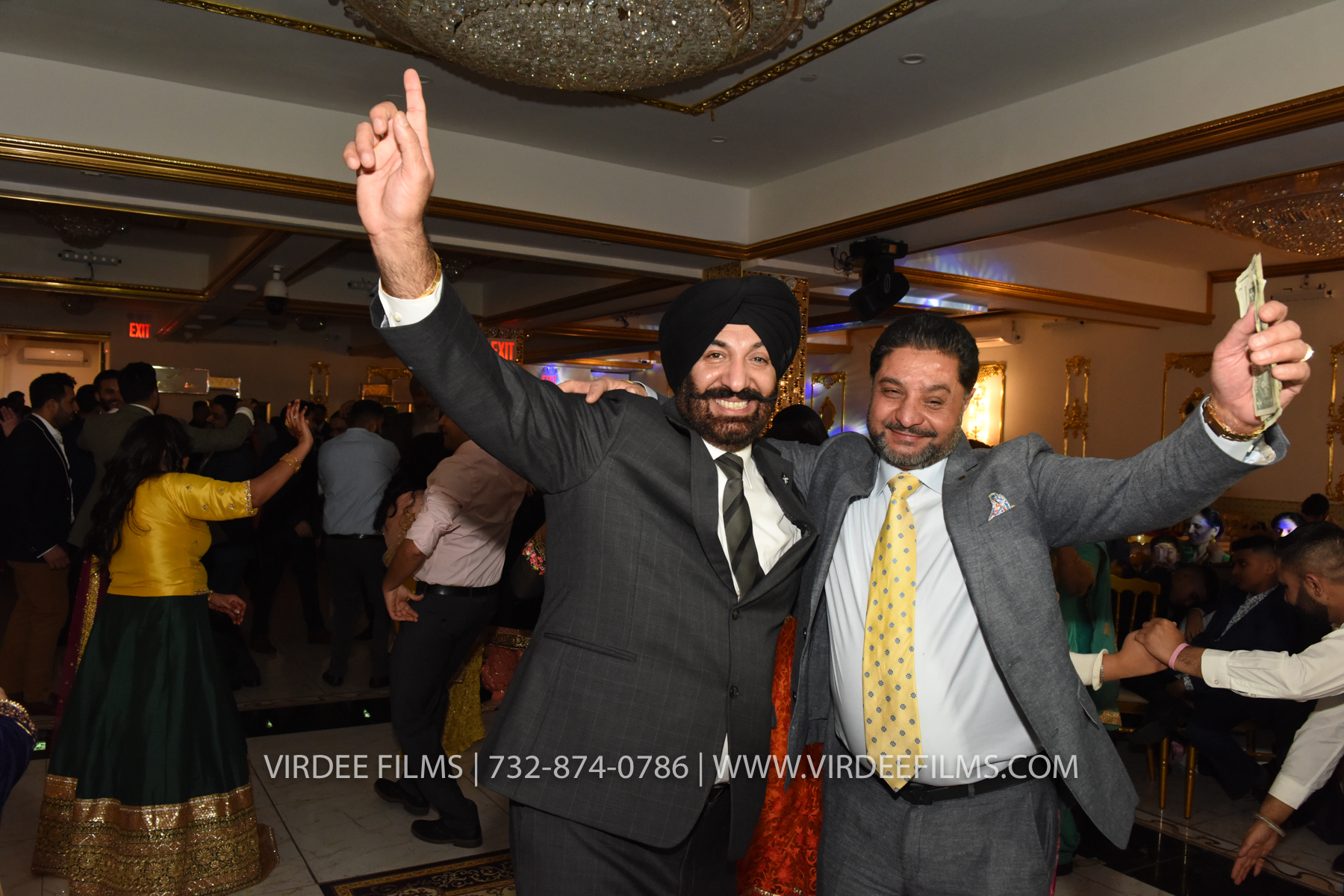 ZORA LOHRI (621)