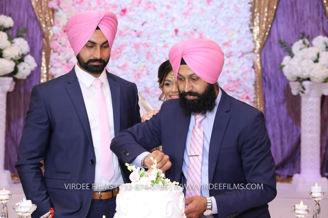 RECEPTION (207)