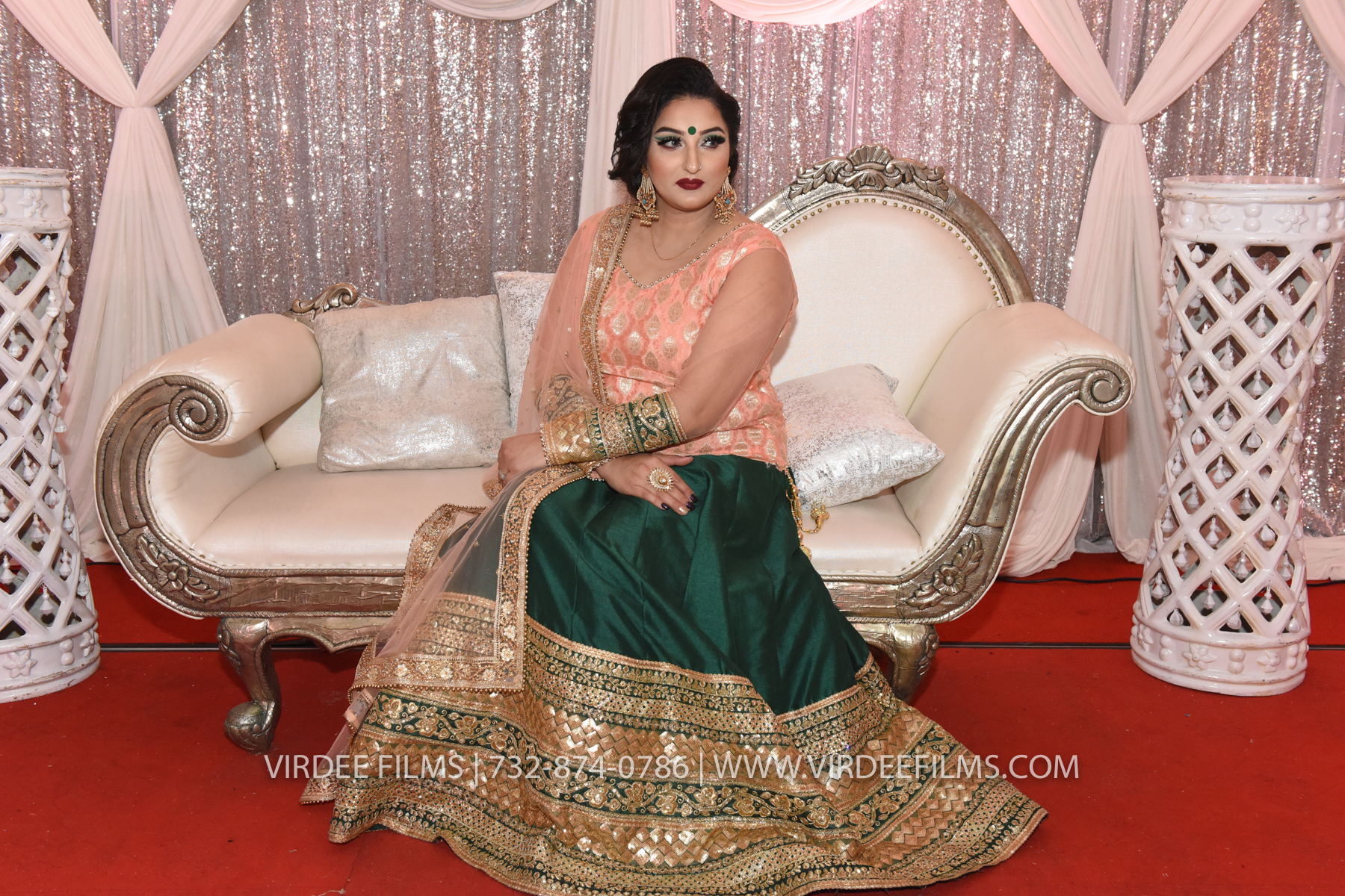 ZORA LOHRI (716)