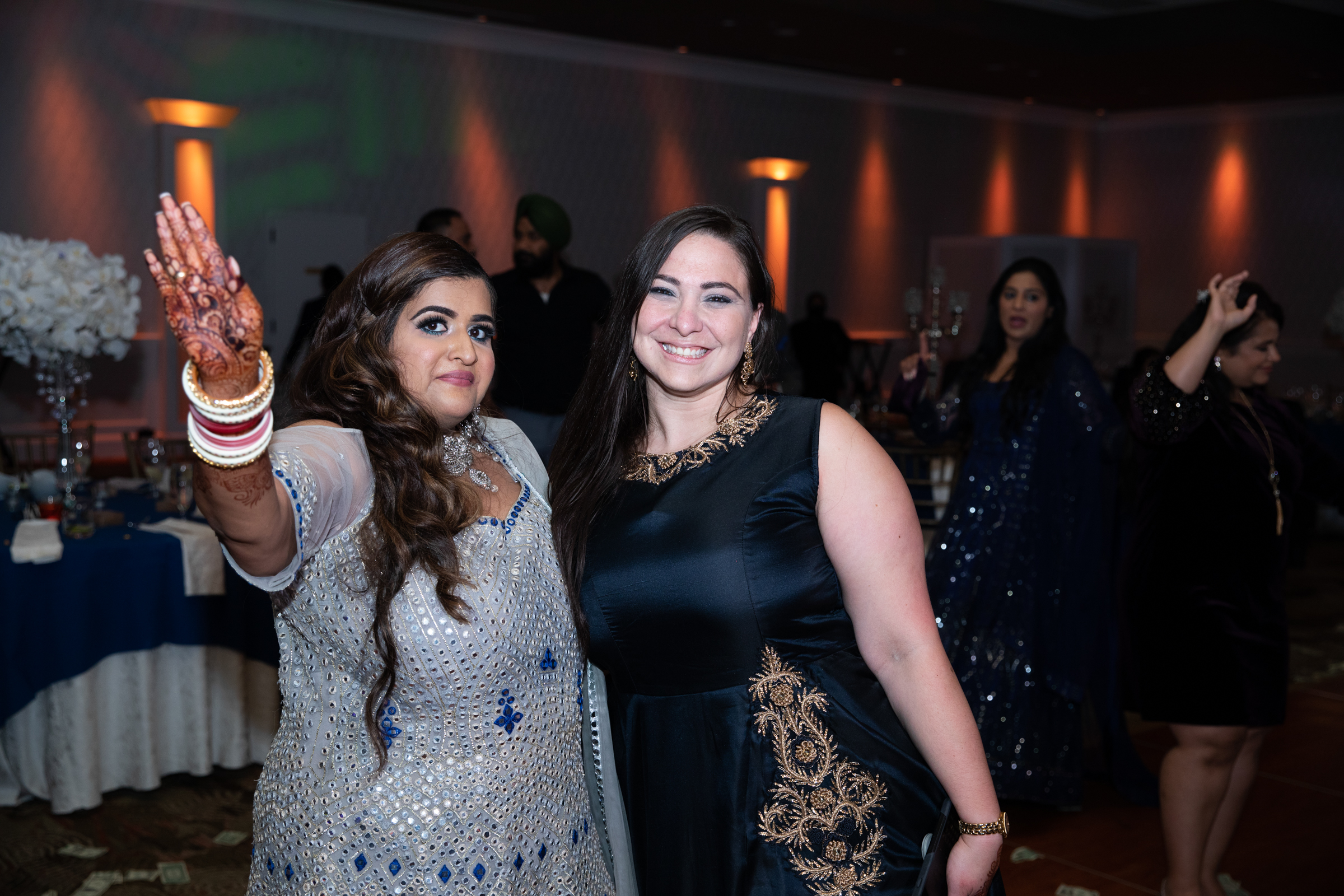 RECEPTION (735)