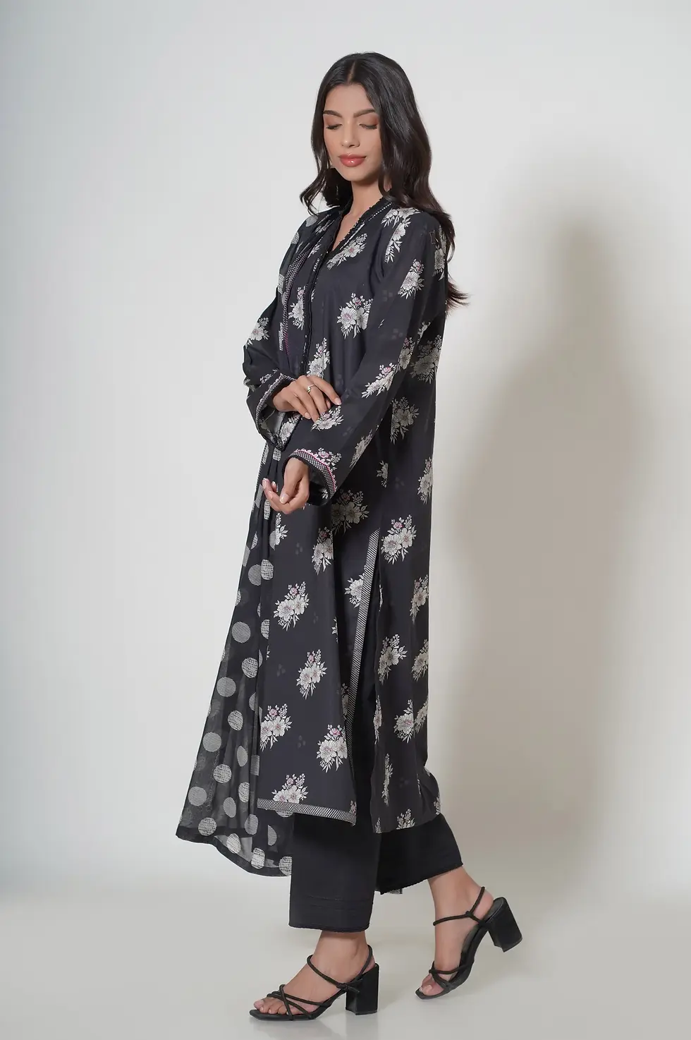 Thumbnail: Black 3pcs- Zeen (medium, large)