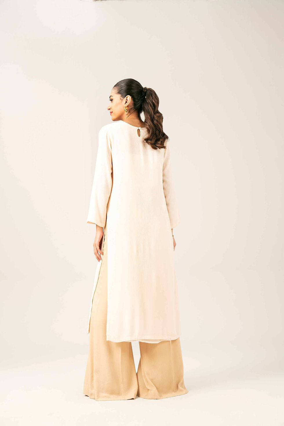 Thumbnail: Off white 2pcs- Nishat (medium,small)