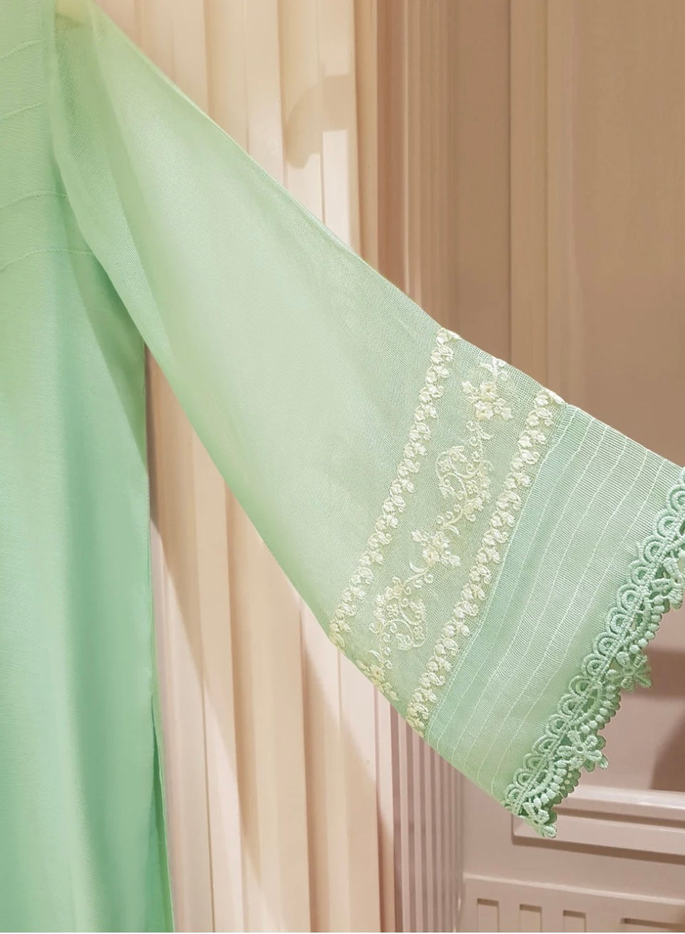 Thumbnail: Pista green 3pcs-Agha Noor (large )
